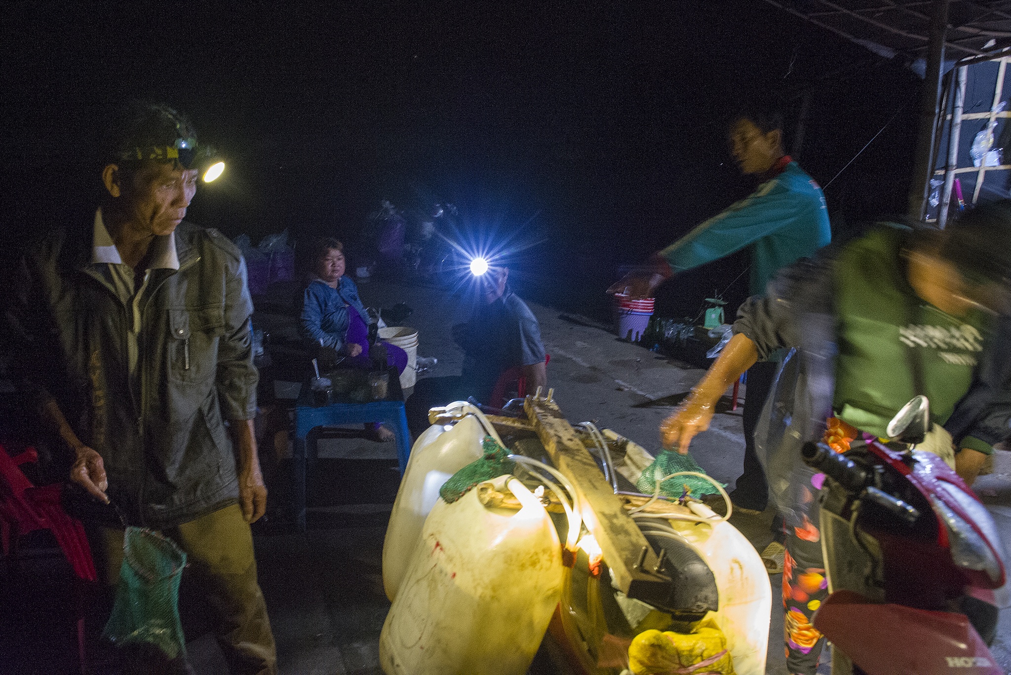 Muu sinh mua lu can mien Tay anh 5