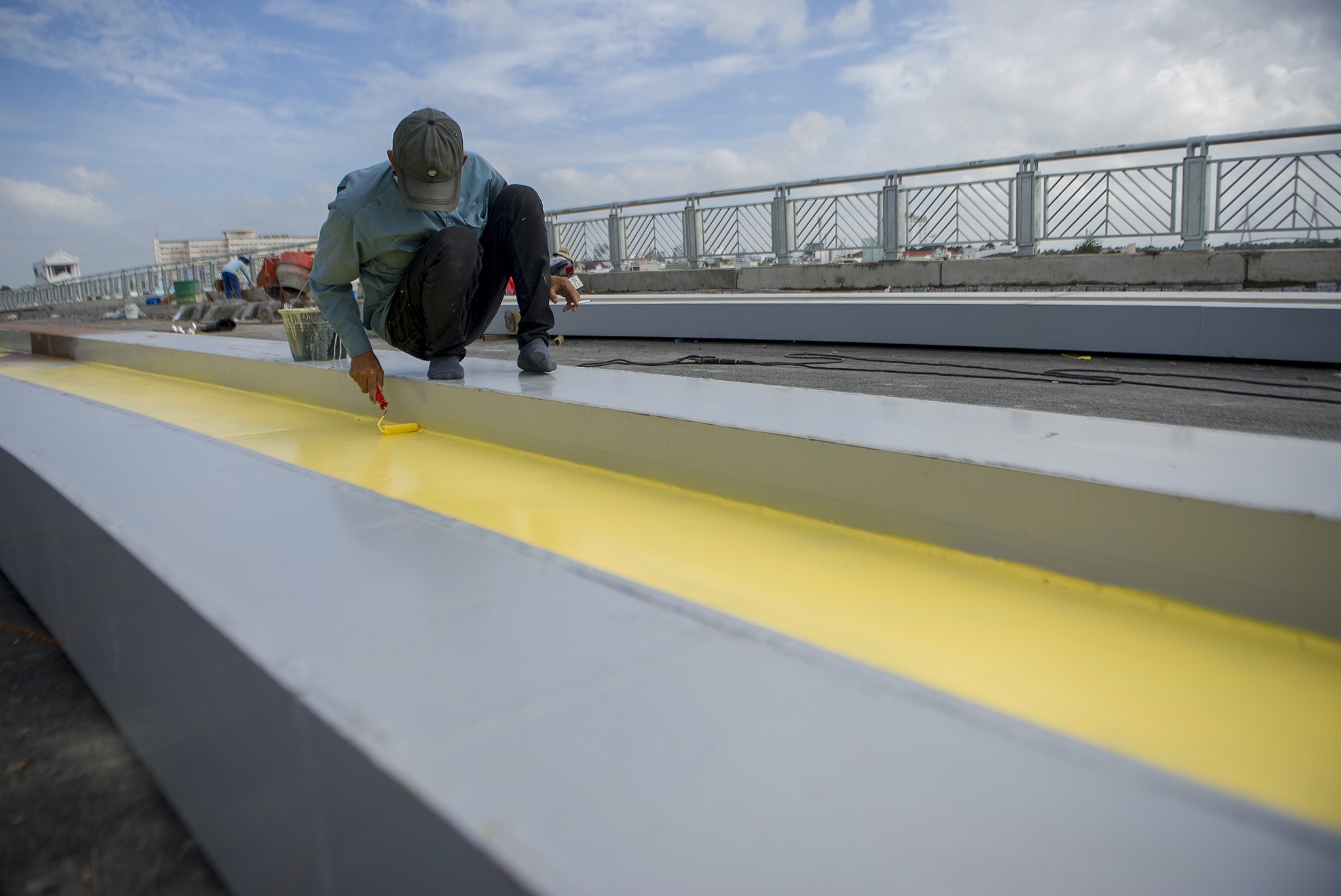 Nang cap cau Quang Trung anh 9