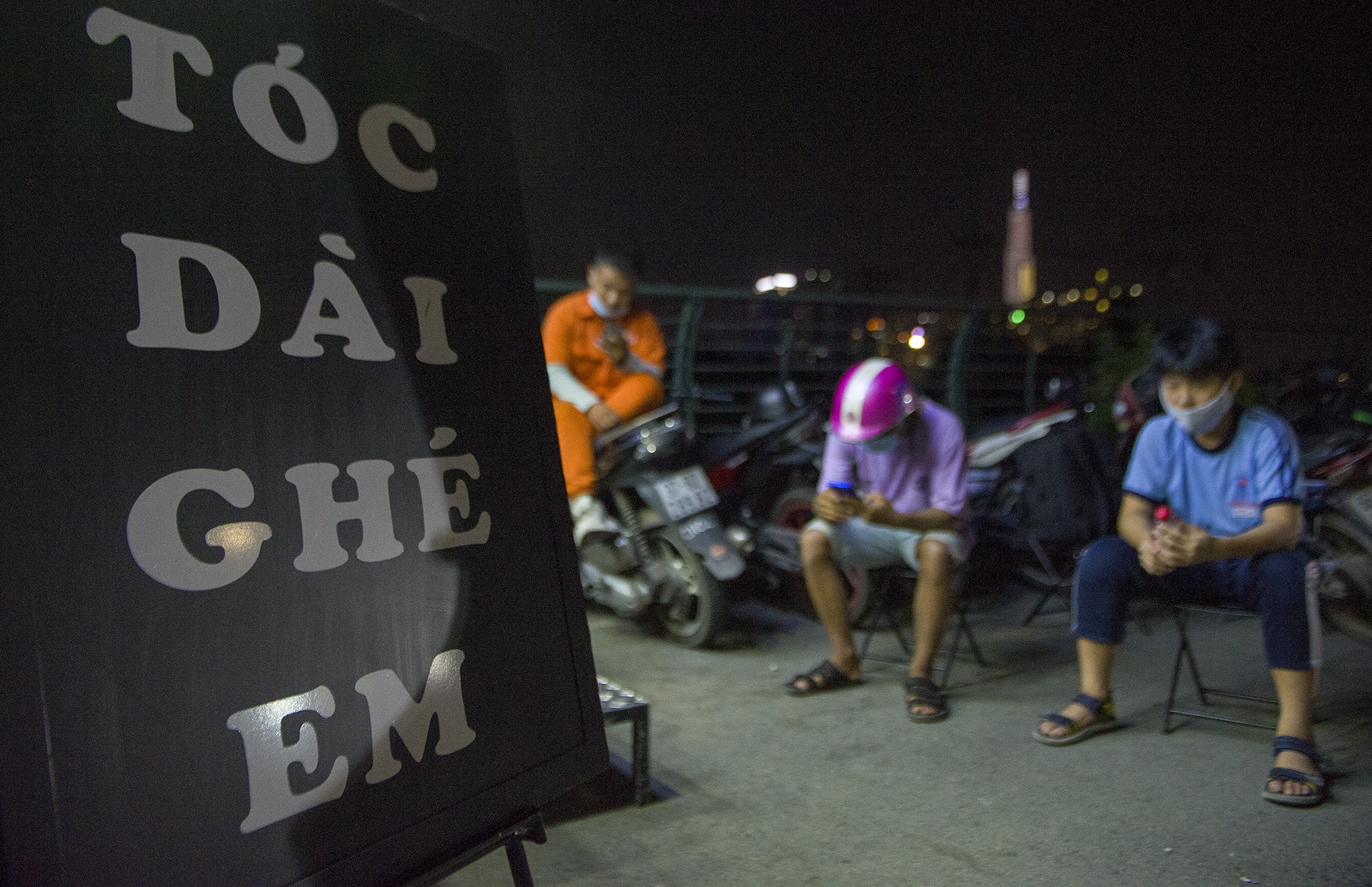 Hot toc luu dong o TP.HCM anh 6