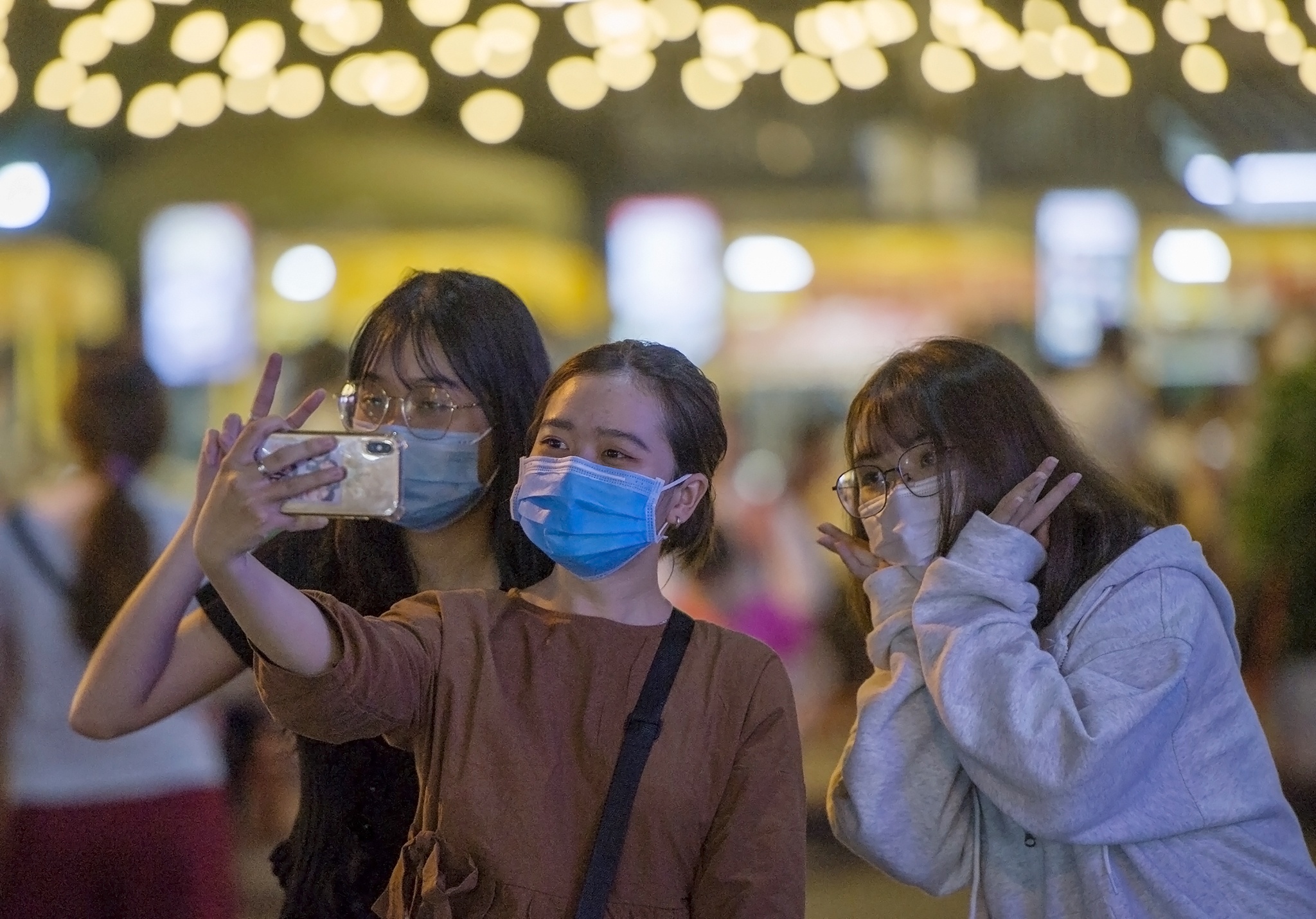 Pho di bo quan 10 hoat dong thu nghiem anh 12