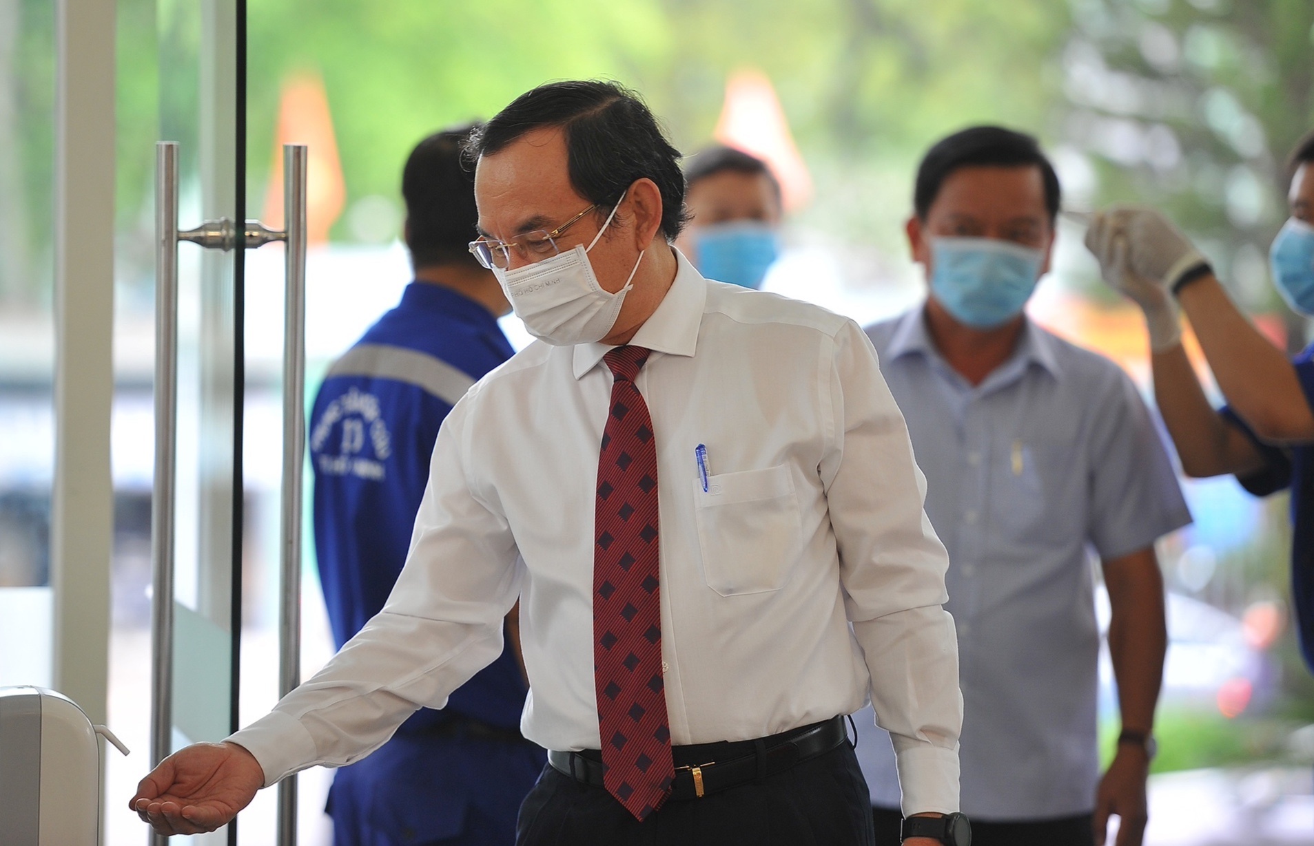 Ky hop 23  HDND TP.HCM khoa IX anh 2