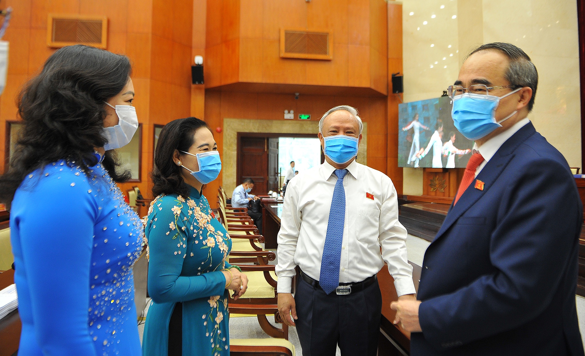 Ky hop 23  HDND TP.HCM khoa IX anh 5