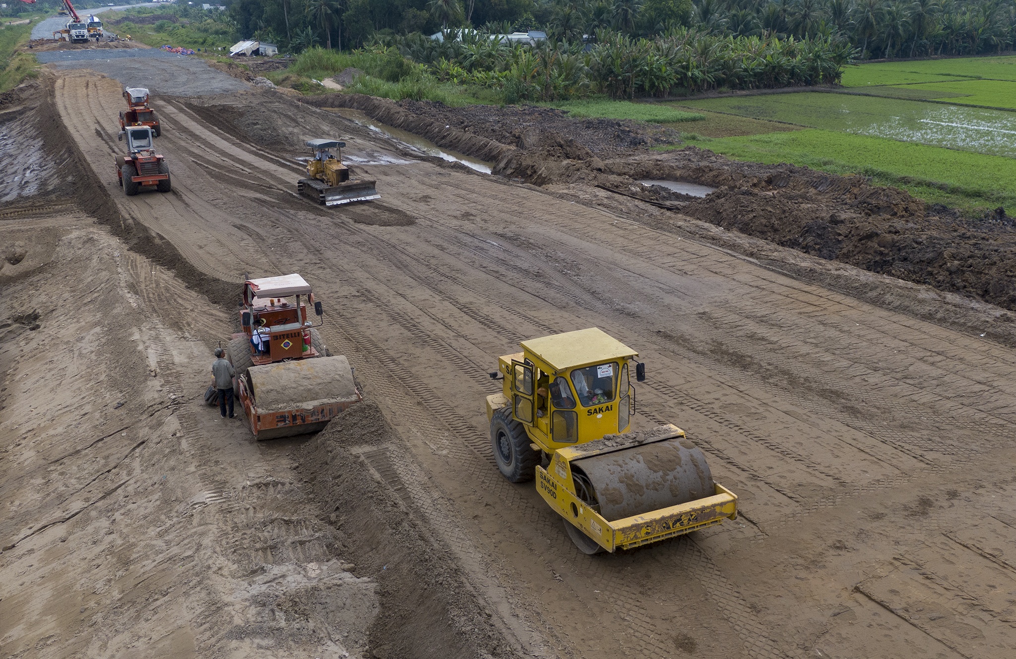Cong truong cao toc Trung Luong - My Thuan truoc dip thong xe tam hinh anh