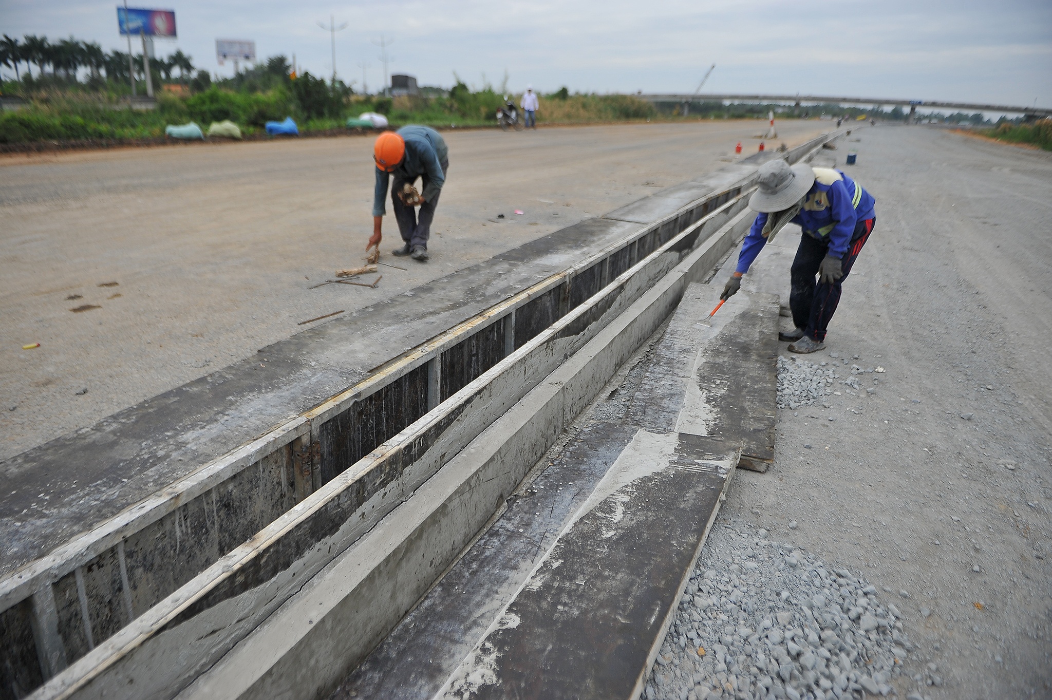 Thong xe cao toc Trung Luong - My Thuan anh 8