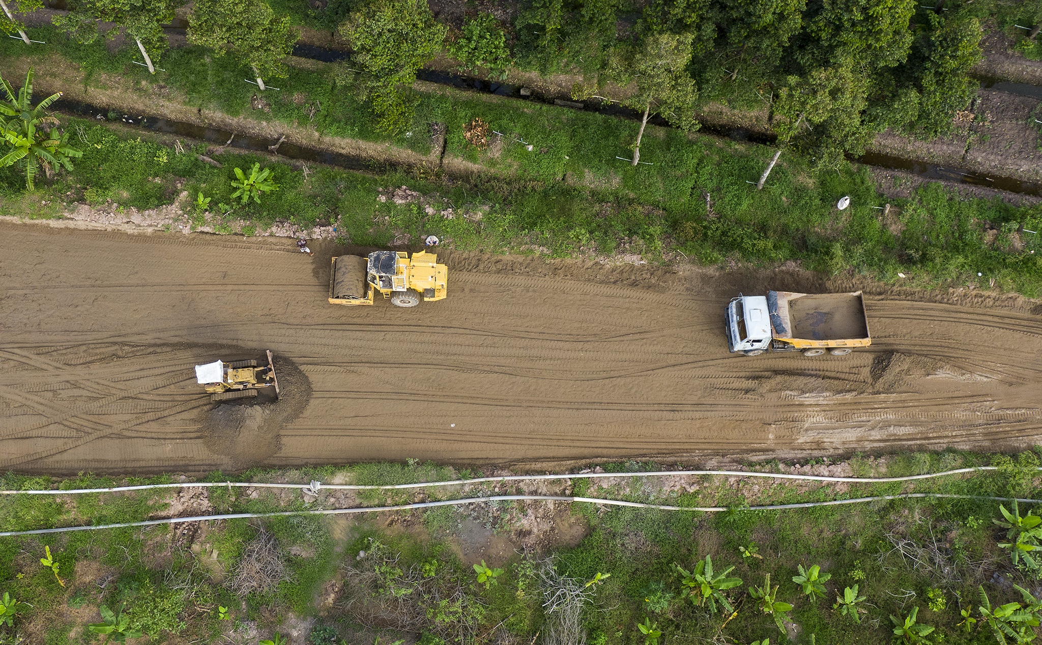Khan truong thi cong ben pha Rach Mieu anh 9
