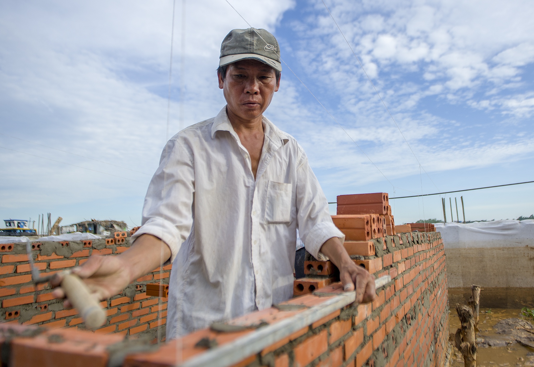 Khan truong thi cong ben pha Rach Mieu anh 5