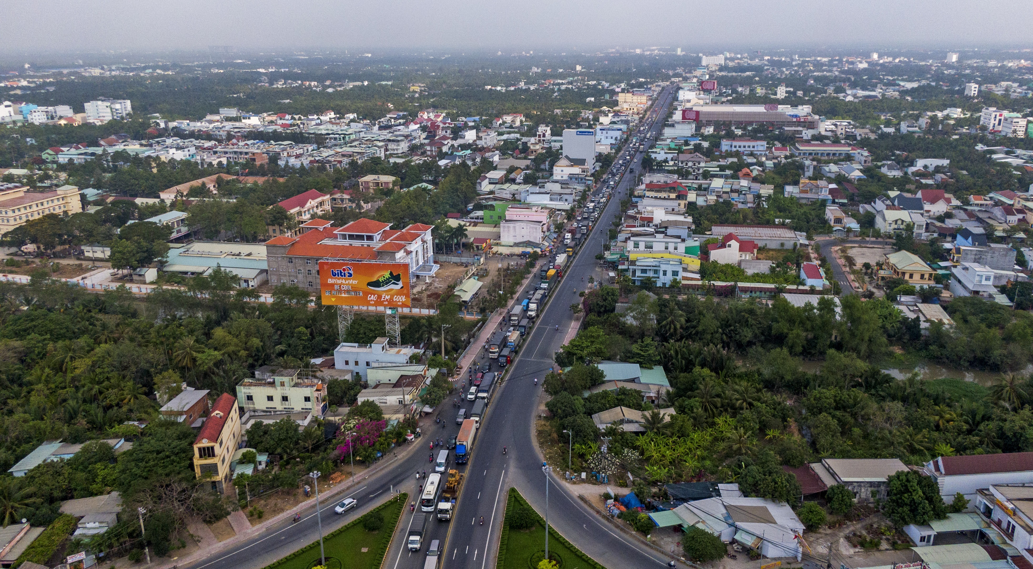 Ket xe cau Rach Mieu anh 1