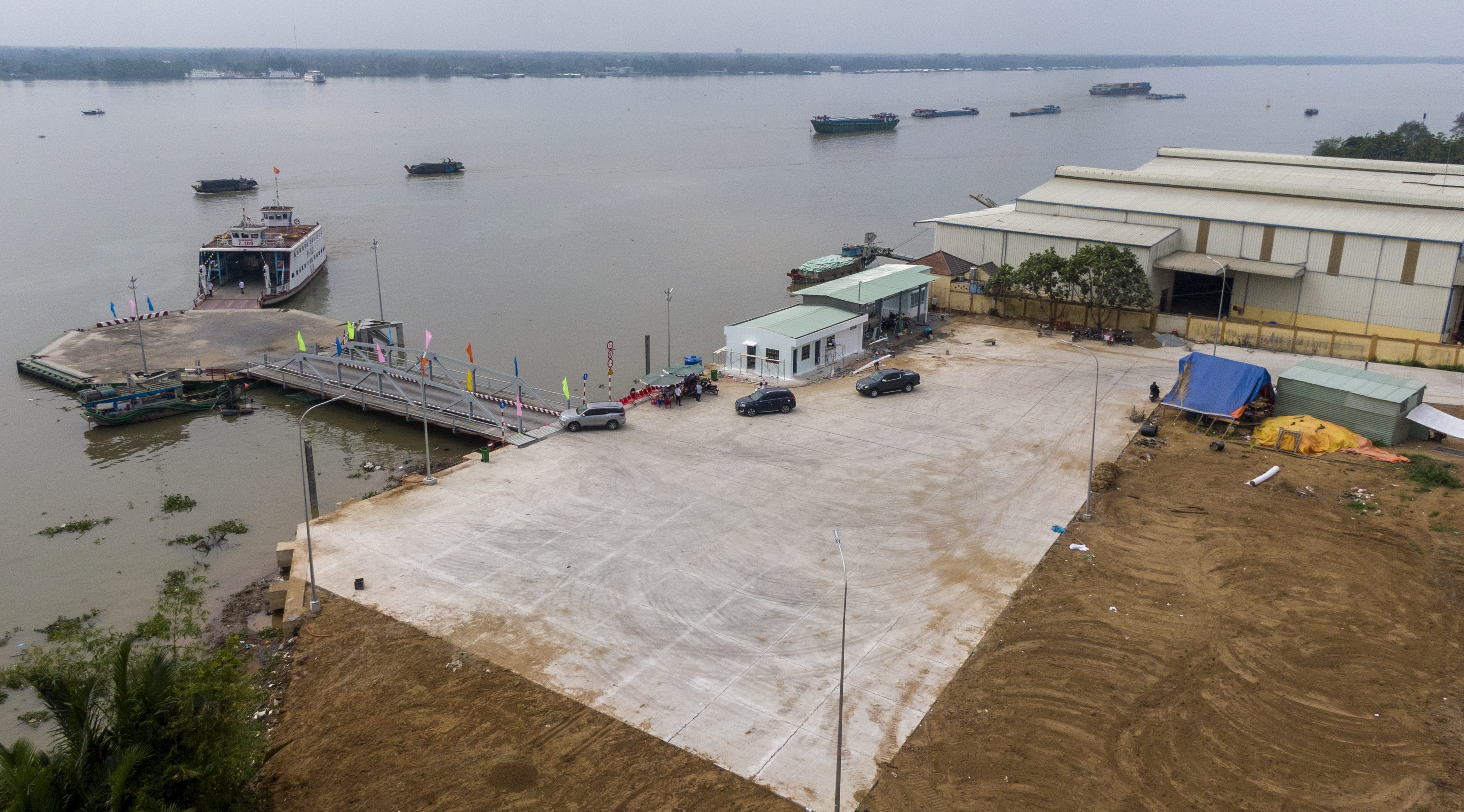 Ket xe cau Rach Mieu anh 9