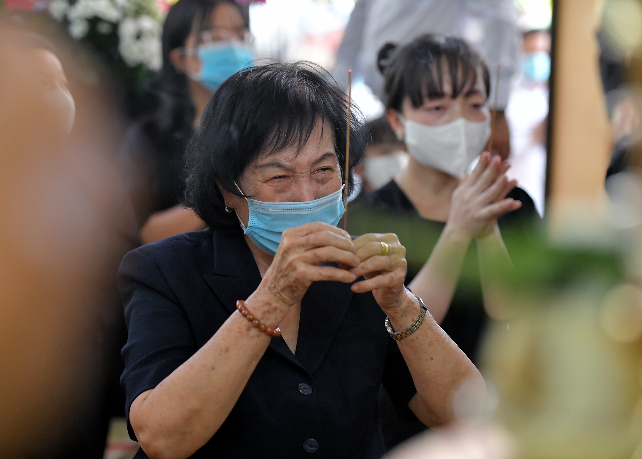 Vieng ong Truong Vinh Trong anh 2