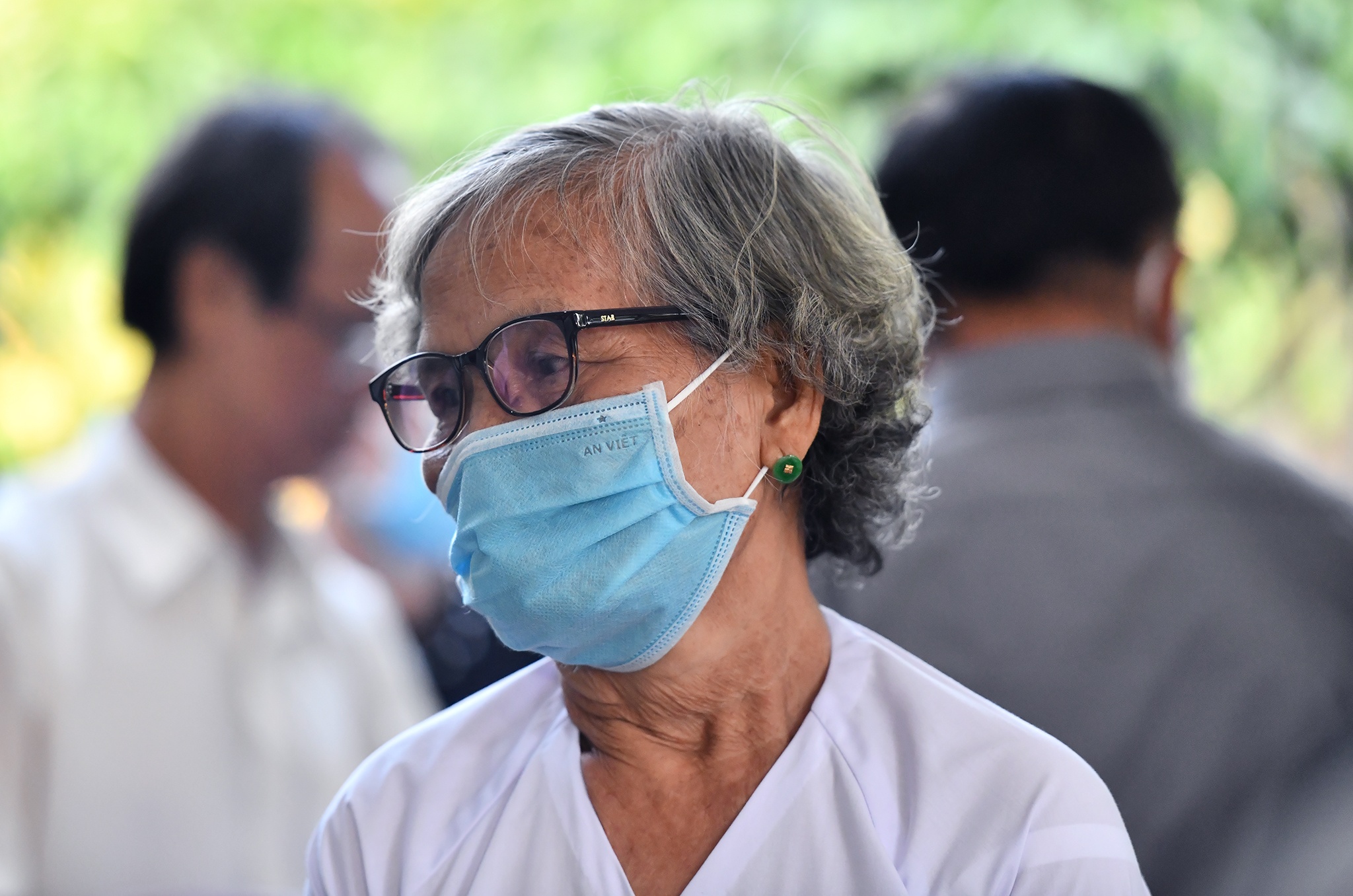 Vieng ong Truong Vinh Trong anh 6