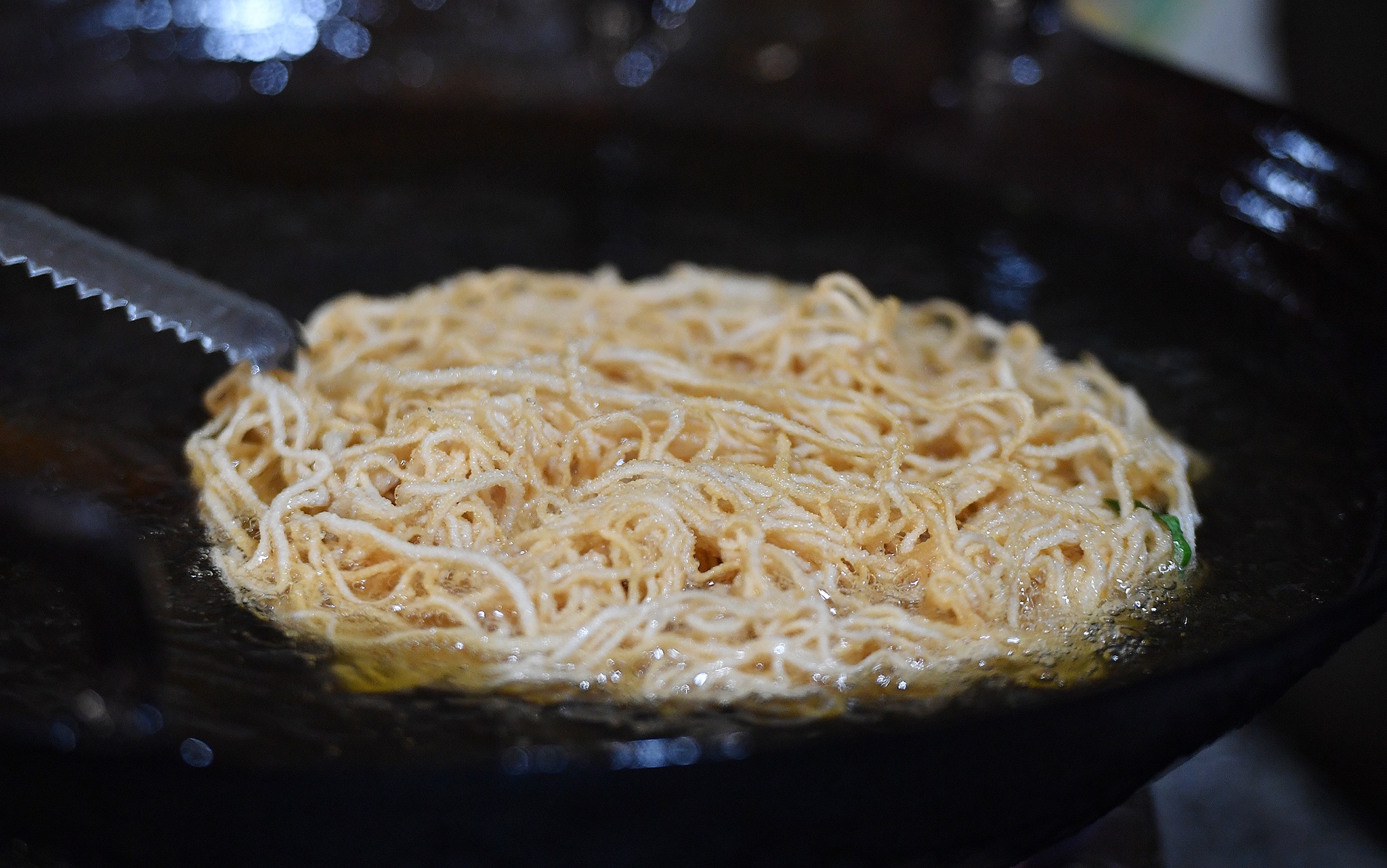 Hu tieu pizza mien Tay dat hang anh 2