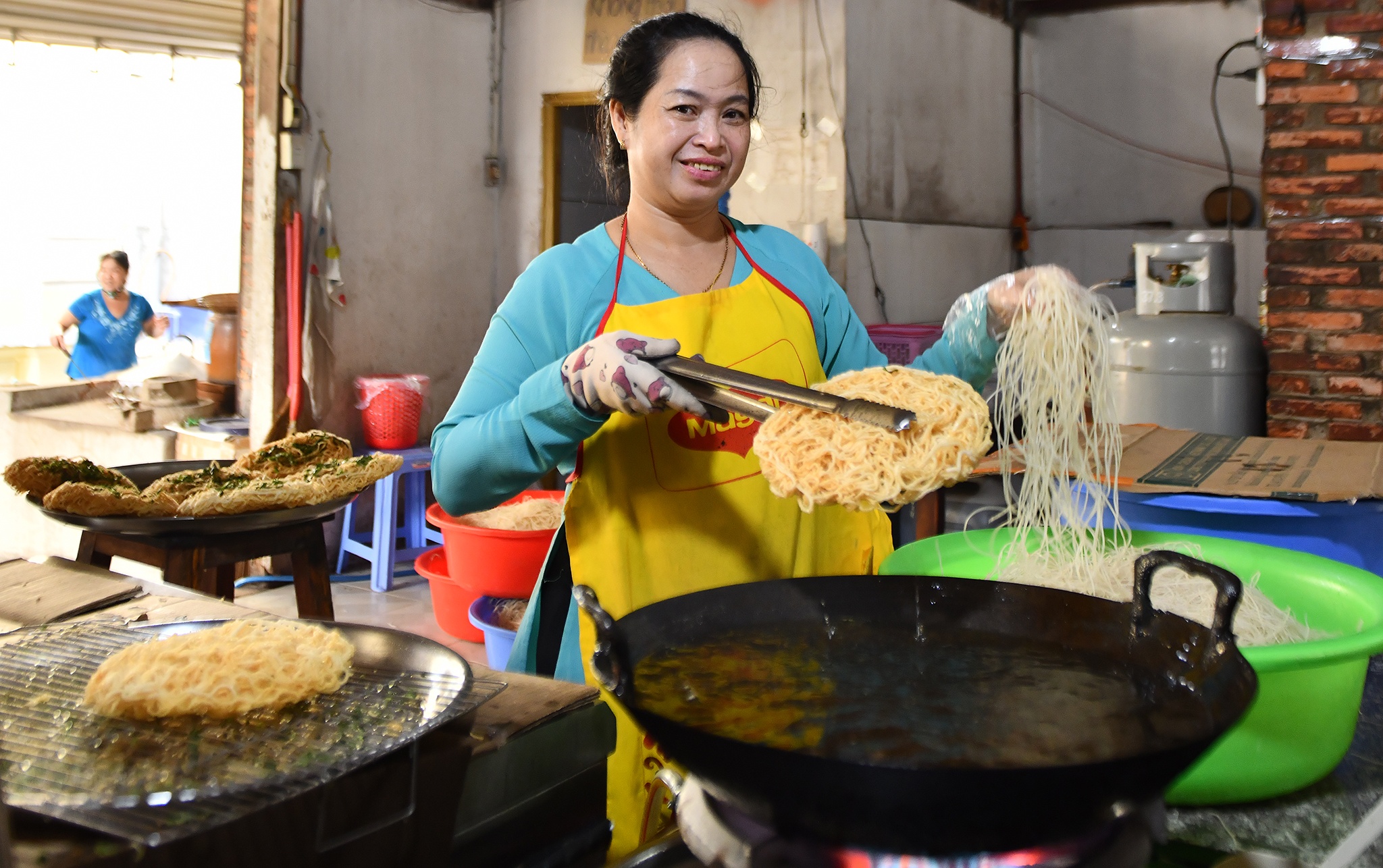 Hu tieu pizza mien Tay dat hang anh 1