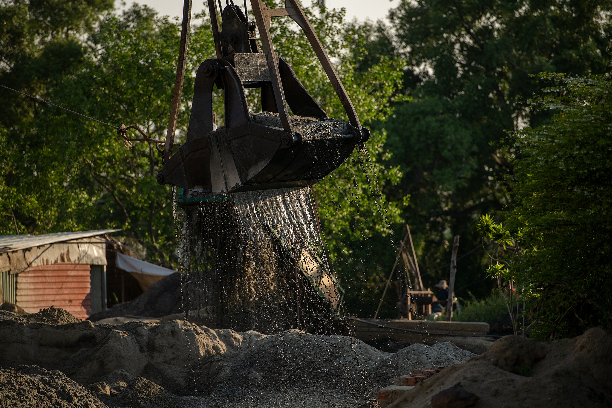 Ben thuy khong phep o TP.HCM anh 5