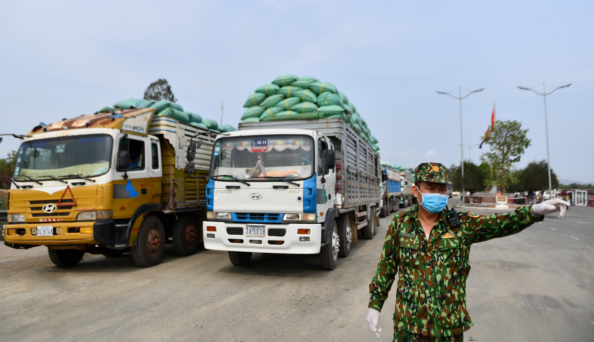Chống dịch Covid-19 ở biên giới phía Nam ảnh 16 Chong dich Covid-19 o bien gioi phia Nam anh 16