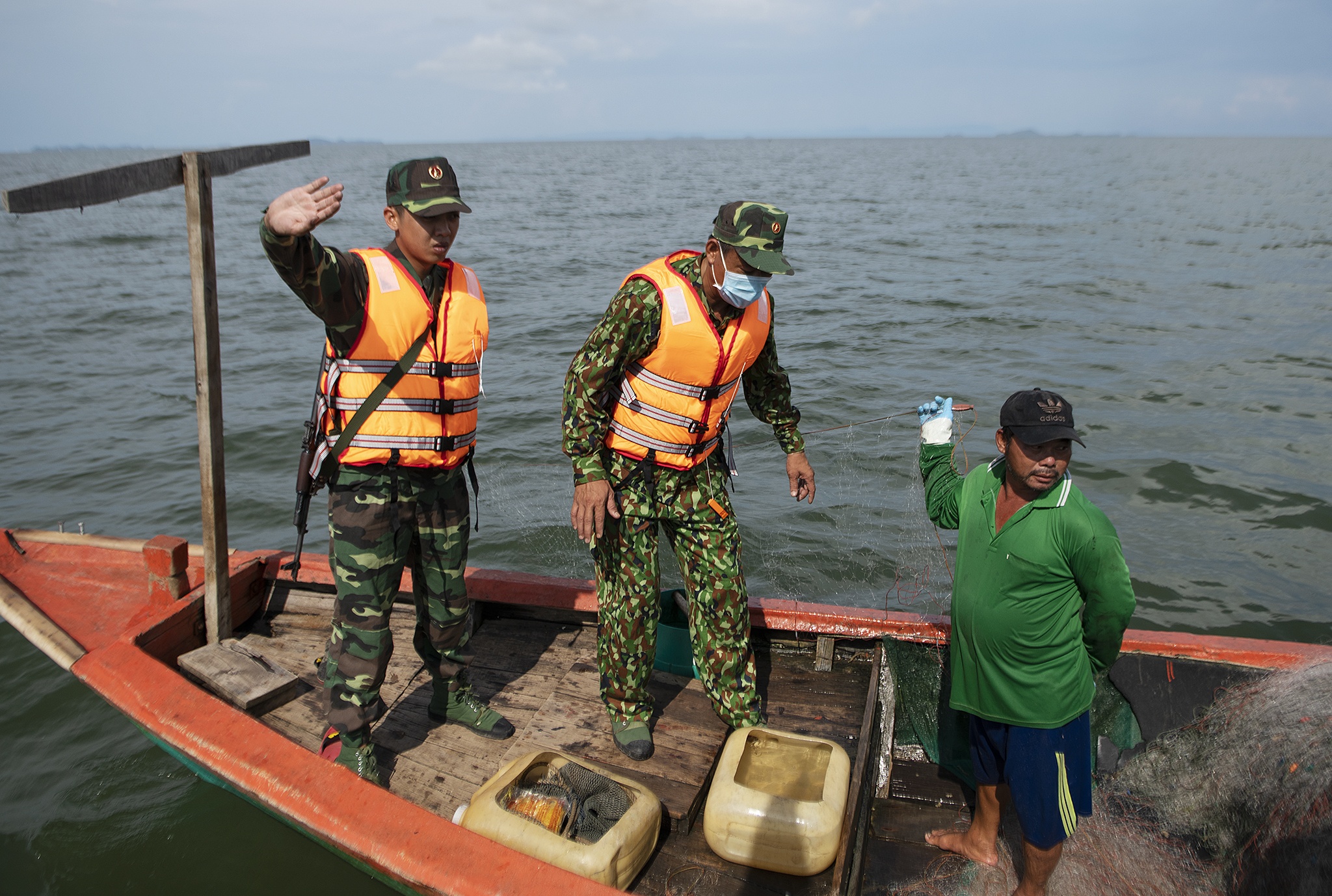 Nguy cơ bùng phát dịch Covid-19 tại TP.HCM  ảnh 2 Nguy co bung phat dich Covid-19 tai TP.HCM anh 2