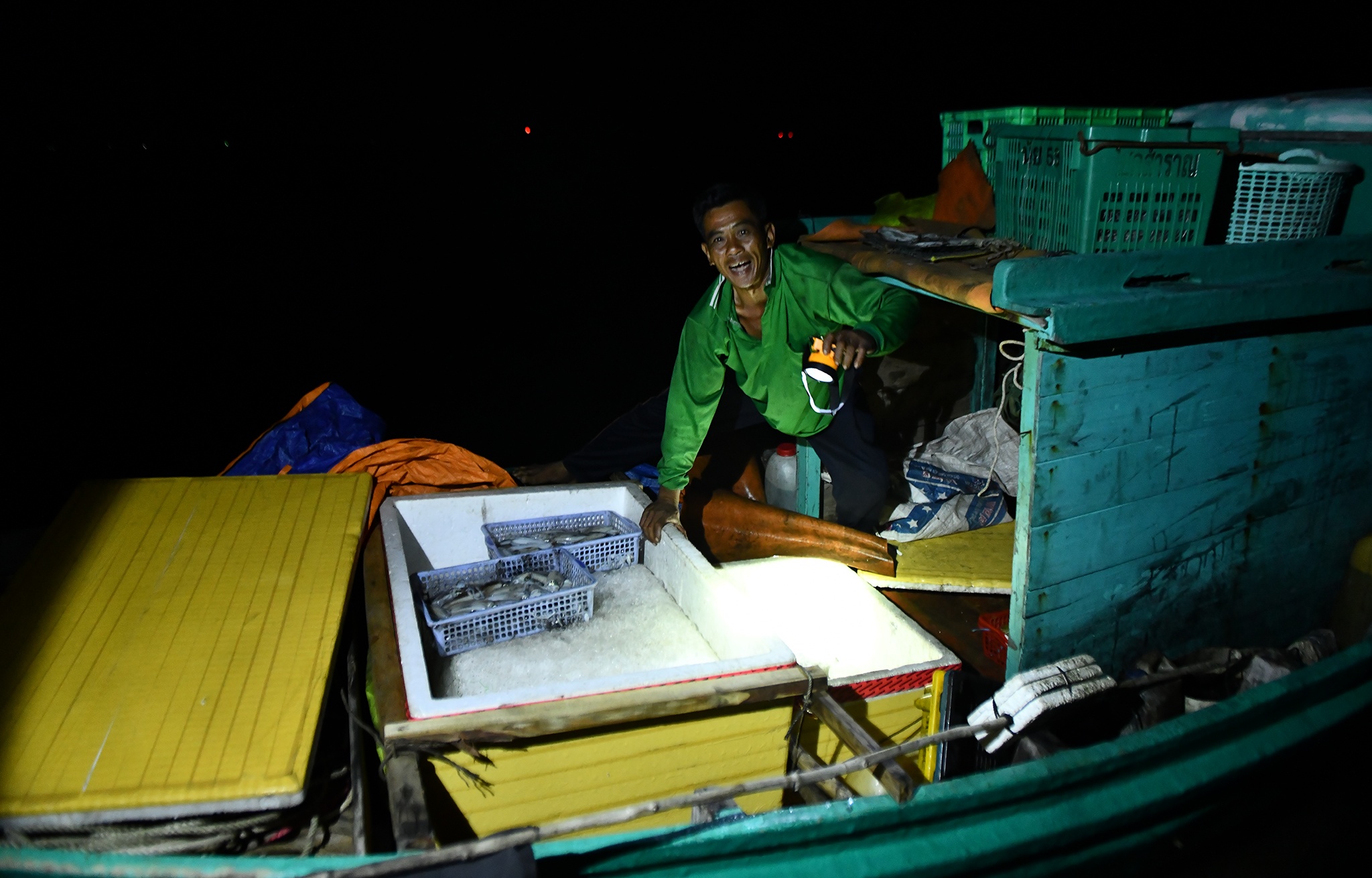 Chong nhap canh trai phep o bien Tay anh 7