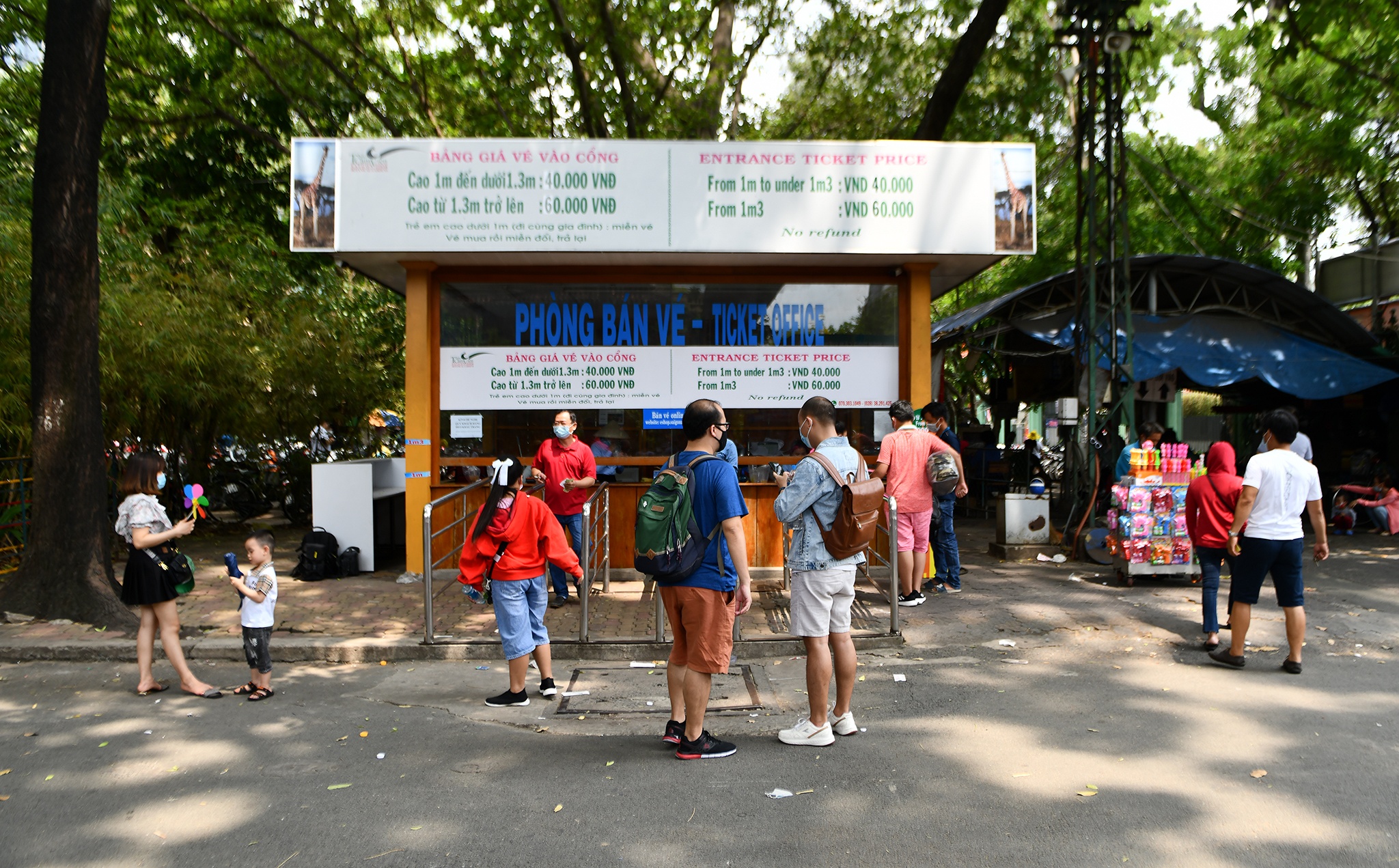 Thao Cam Vien vang khach anh 1