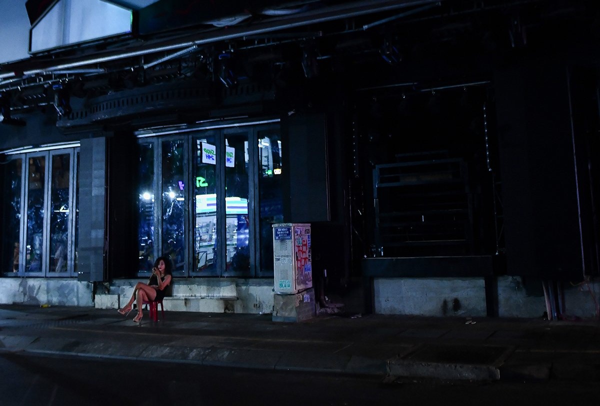 Pho Tay Bui Vien vang ve, toi den hinh anh