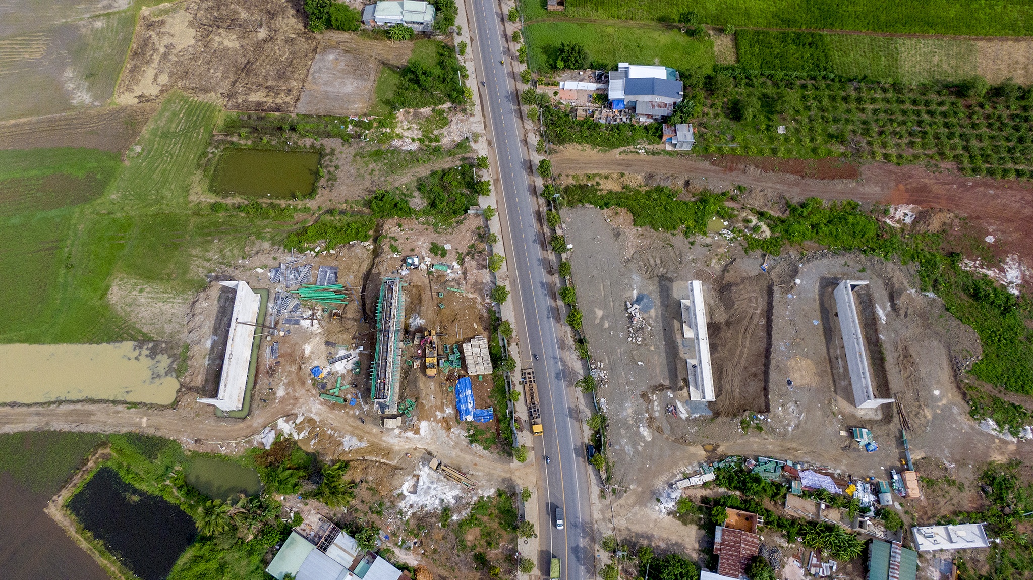 Lo dien cao toc Phan Thiet - Dau Giay anh 9