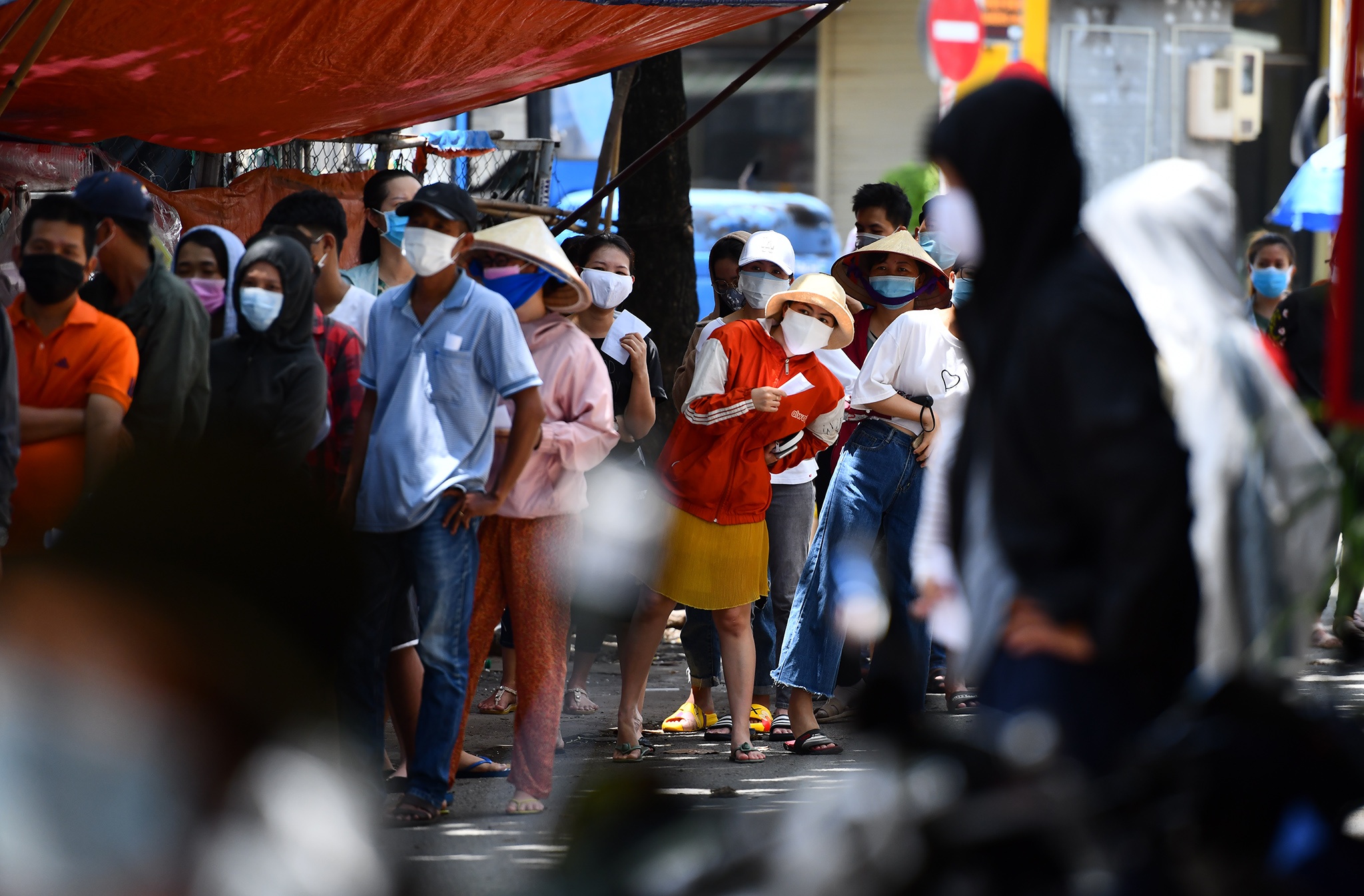 dich Covid-19 bung phat tai TP.HCM anh 2