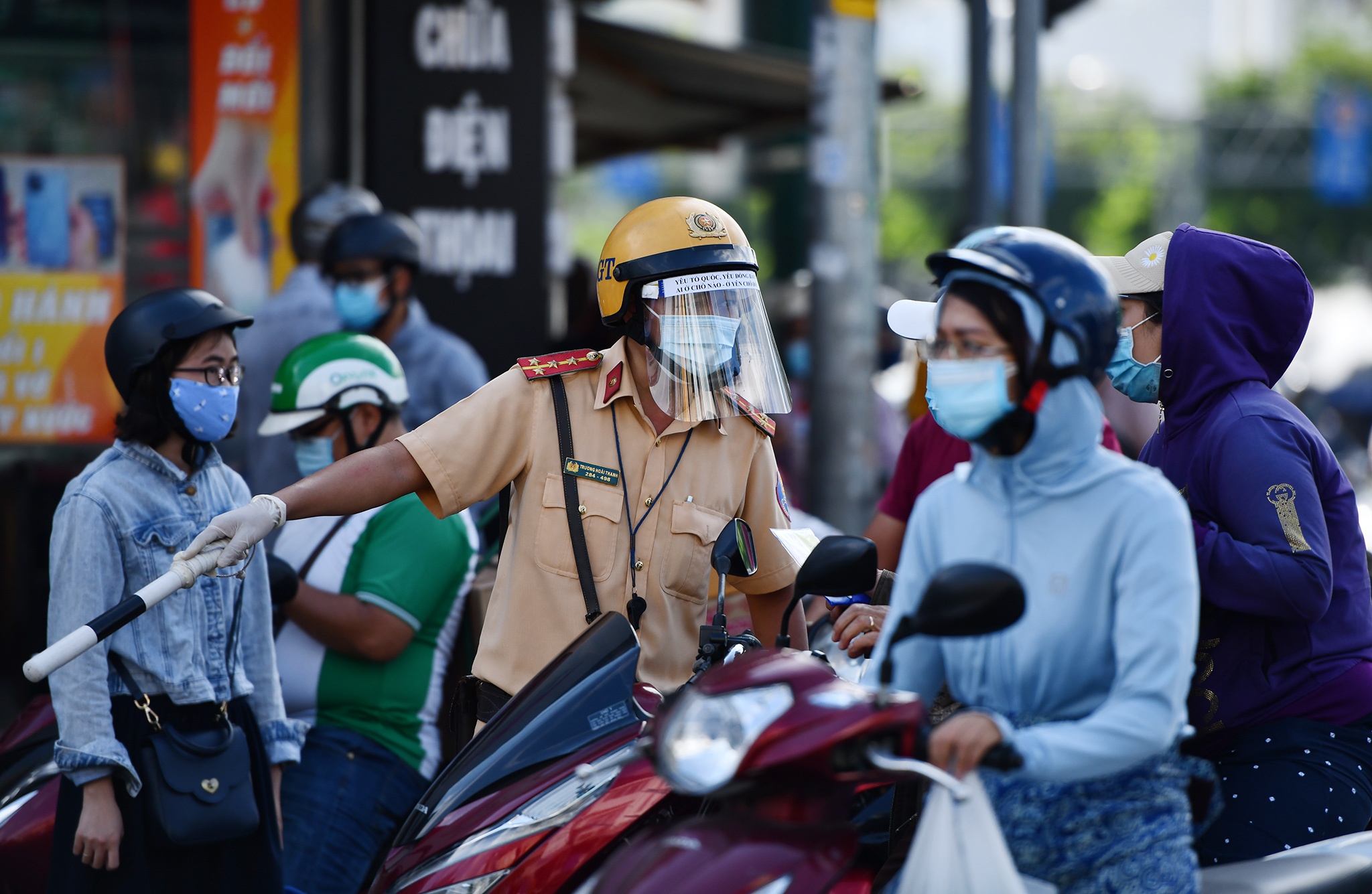 dich Covid-19 bung phat tai TP.HCM anh 2