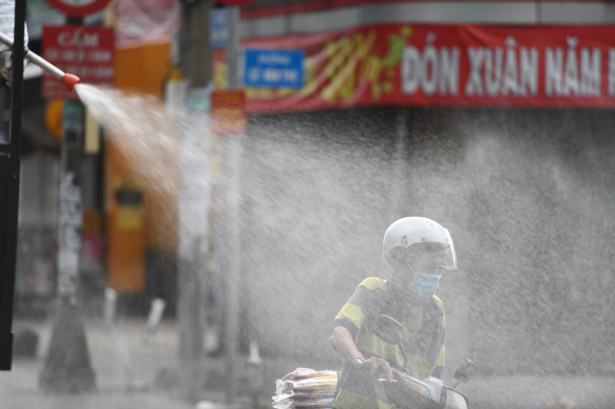 Phun khu khuan o Go Vap anh 3