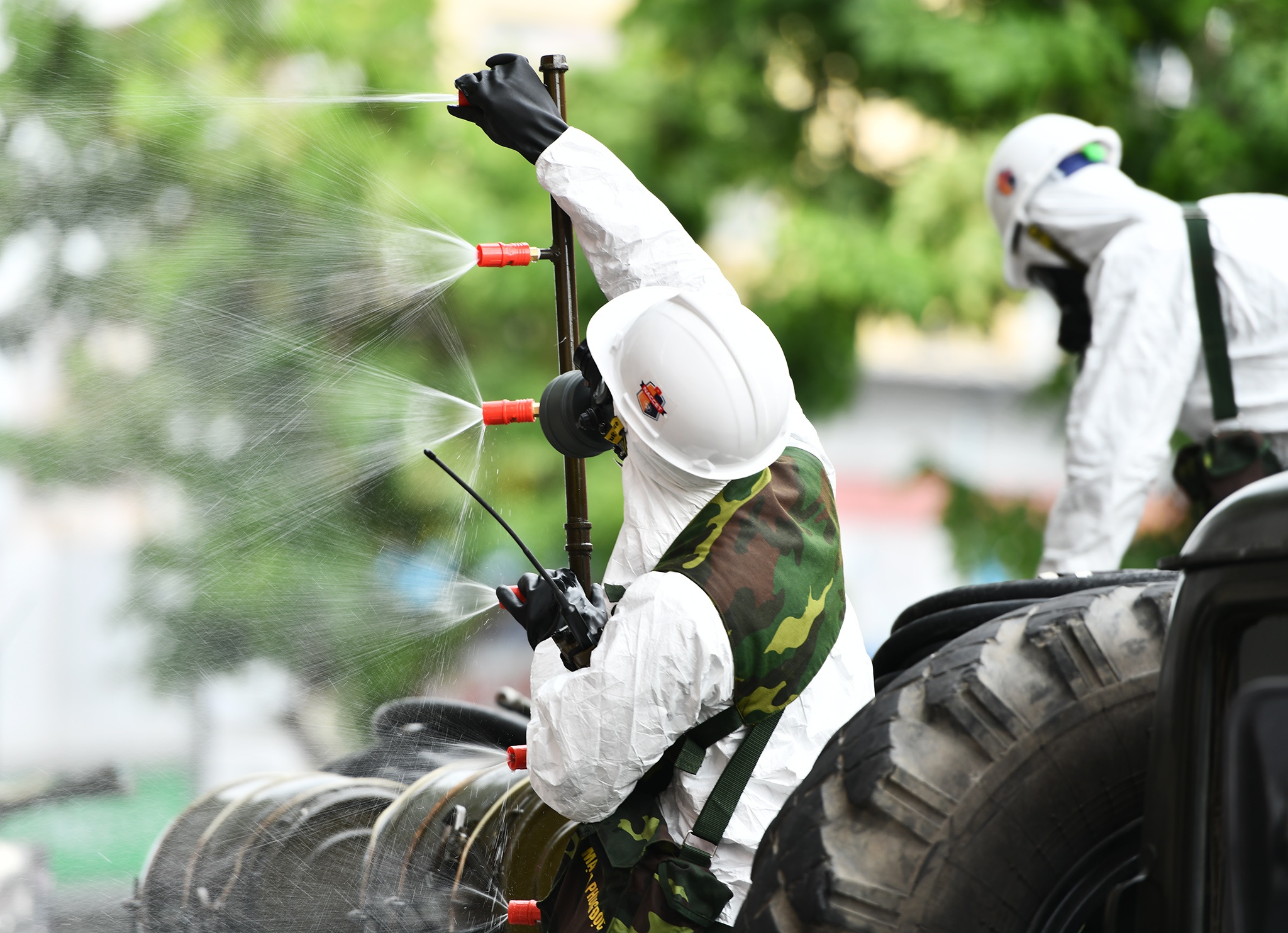 Phun khu khuan o Go Vap anh 4