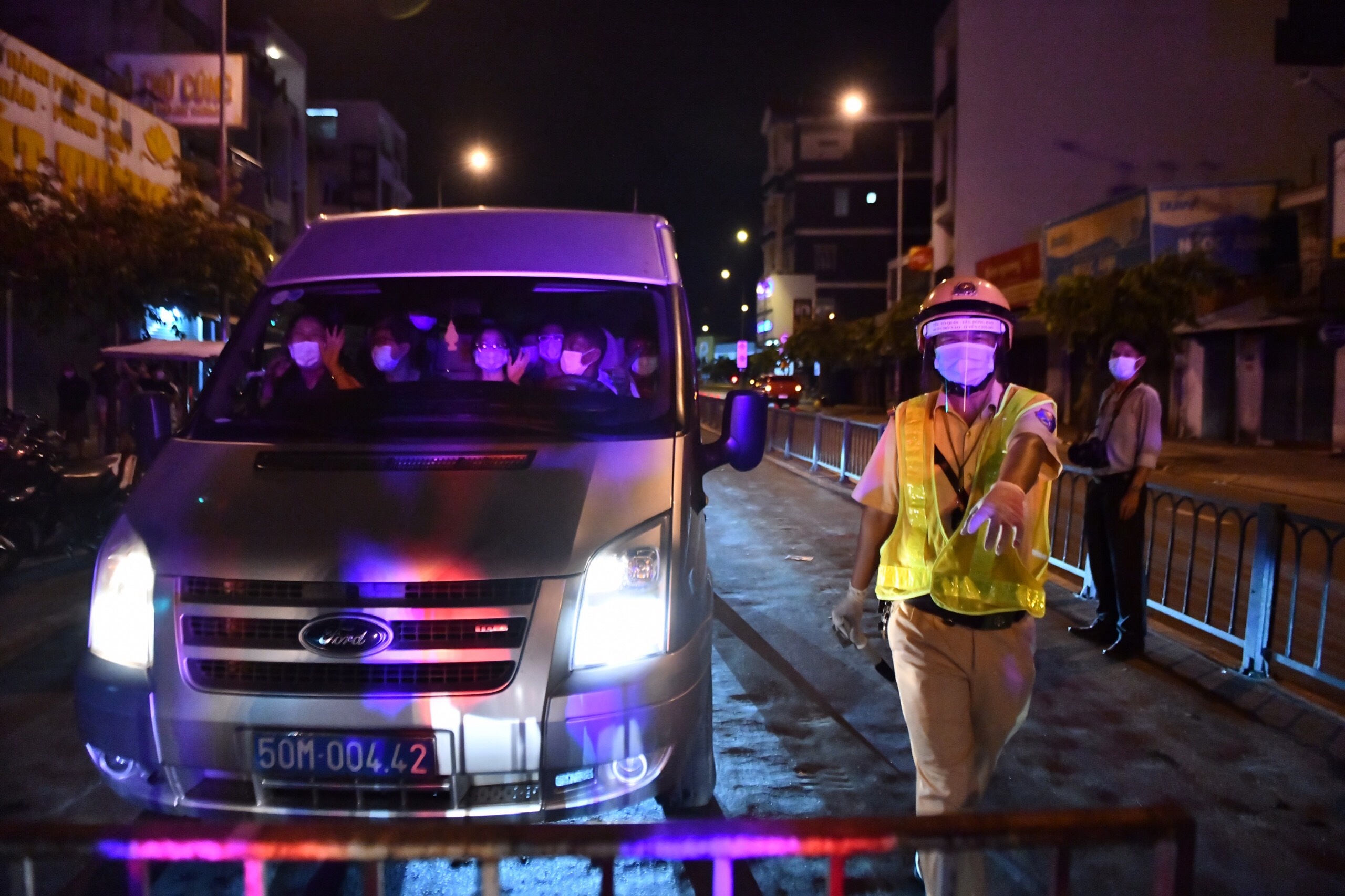 15 ngay TP.HCM chong dich Covid-19 anh 4