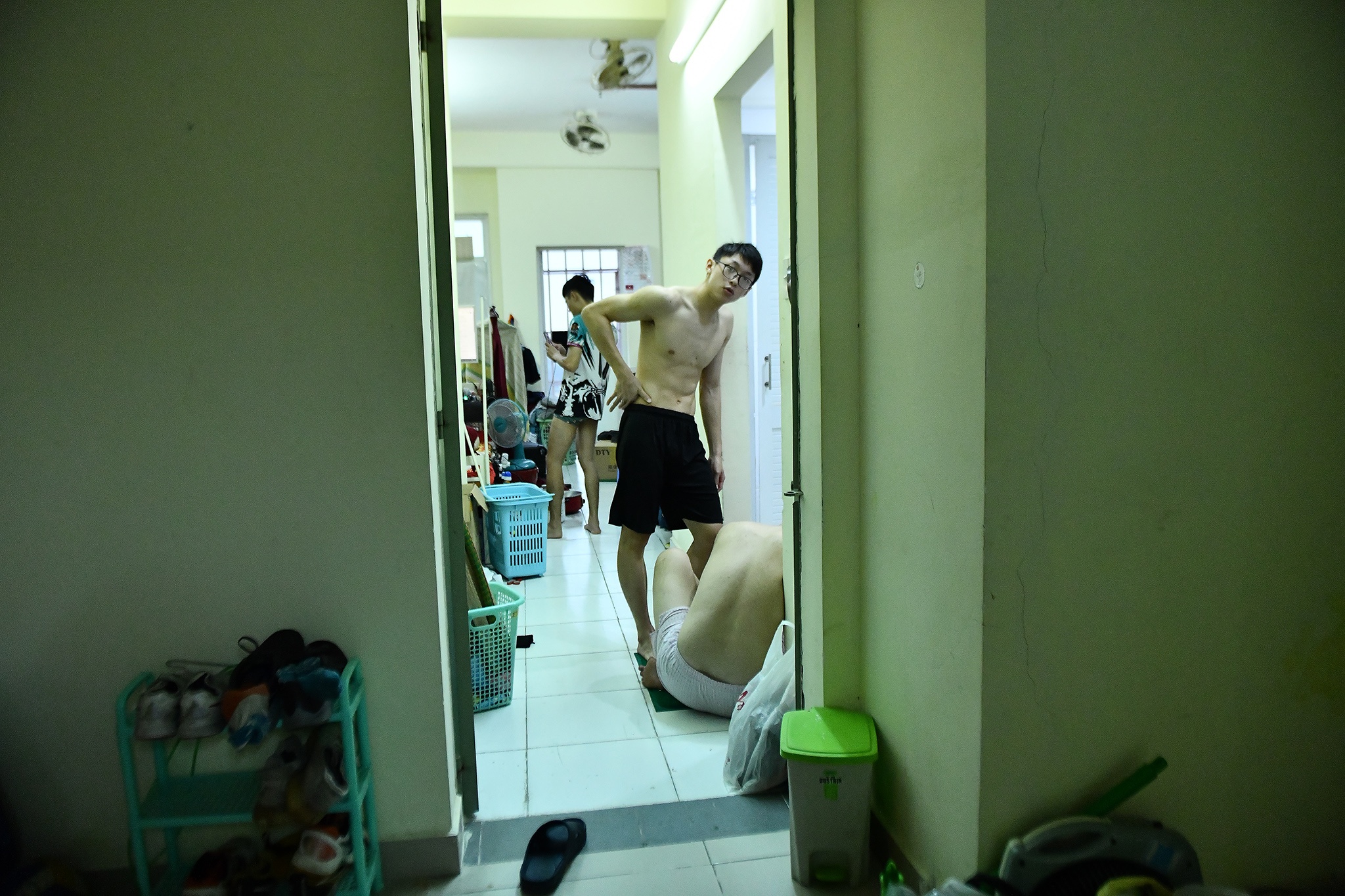 Sinh viên kẹt lại ký túc xá ĐH quốc gia TP.HCM ảnh 21 Sinh vien ket lai ky tuc xa DH quoc gia TP.HCM anh 21