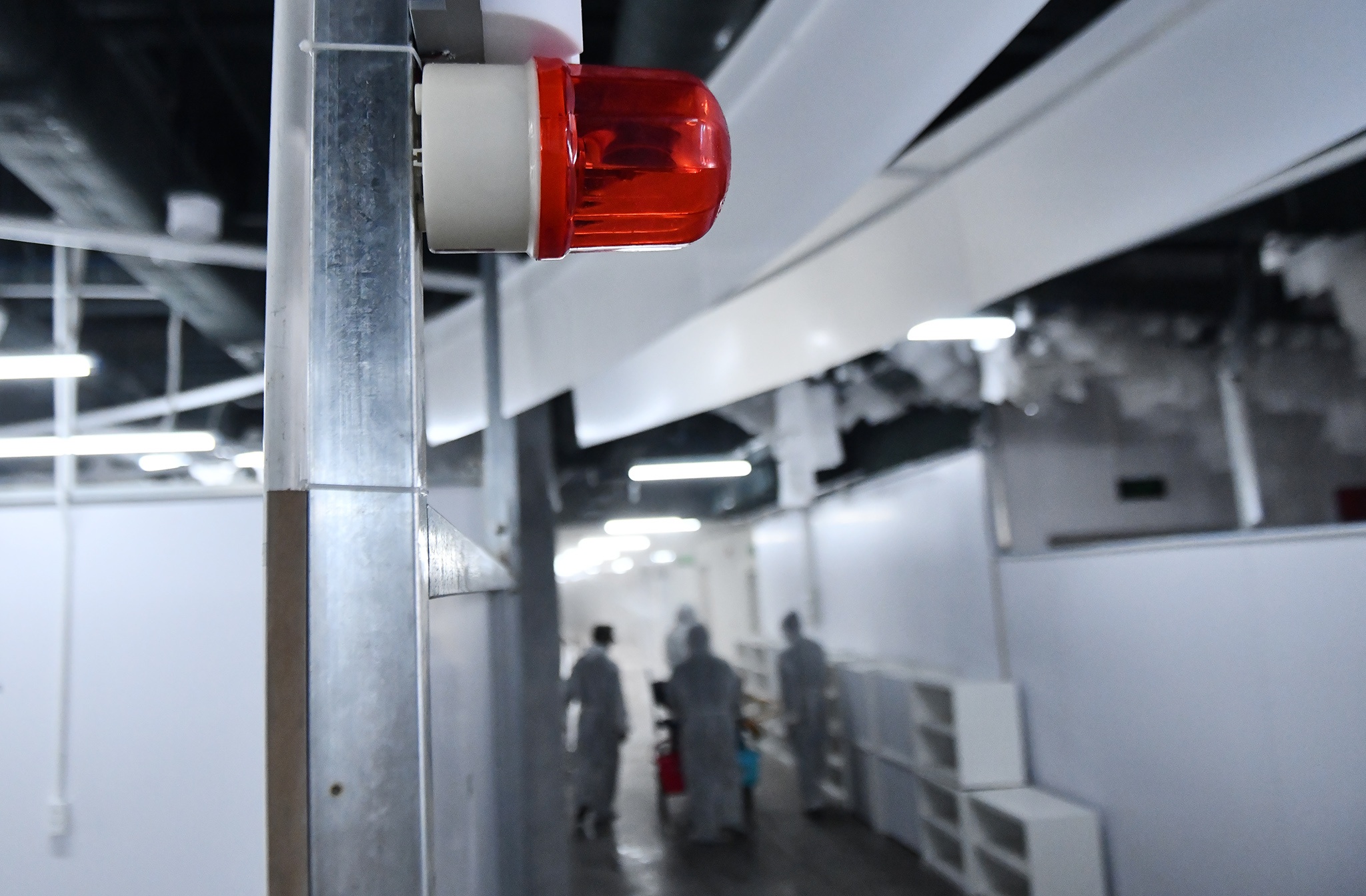 Ben trong benh vien da chien Thuan Kieu Plaza anh 9