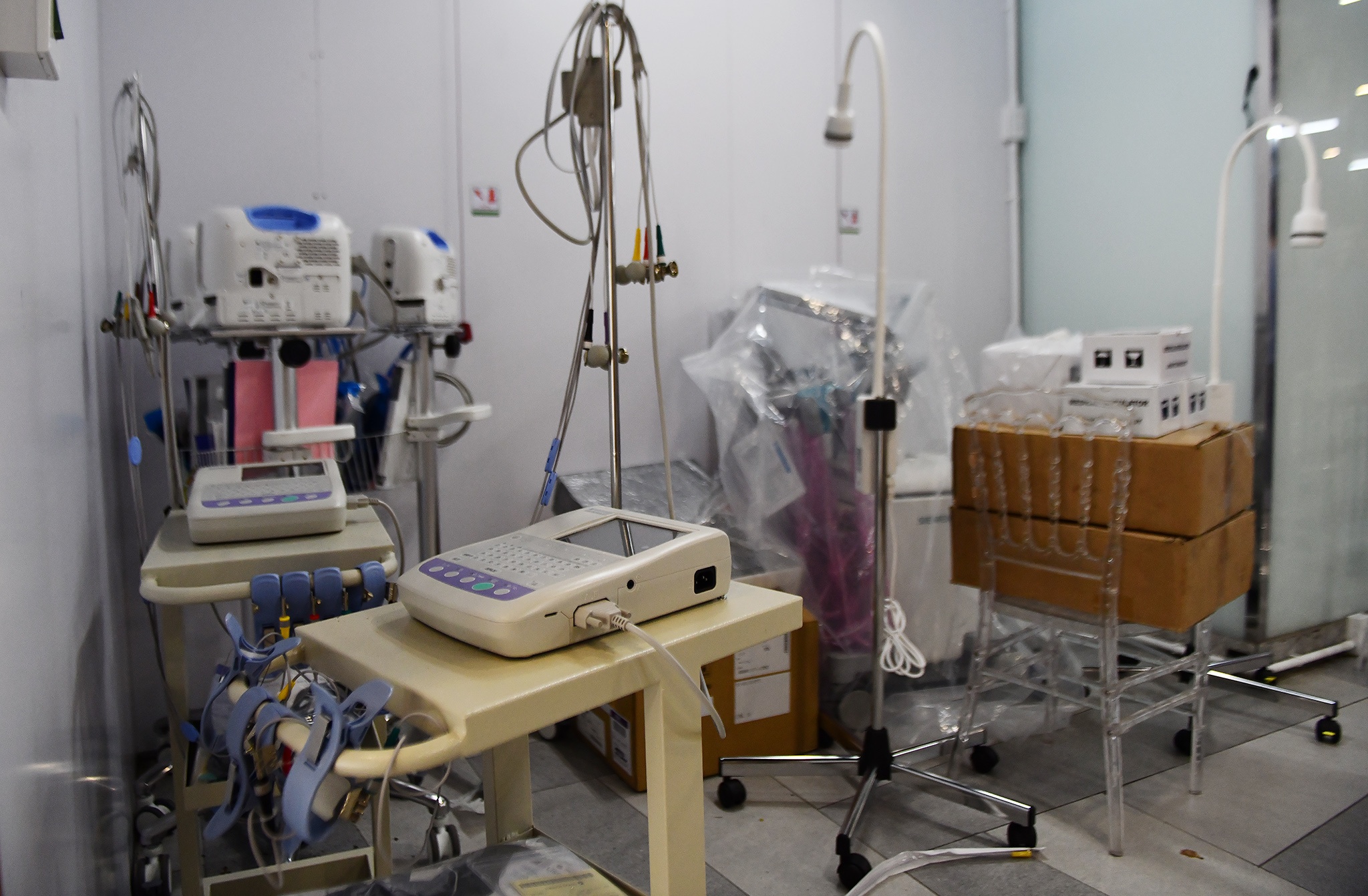 Ben trong benh vien da chien Thuan Kieu Plaza anh 7