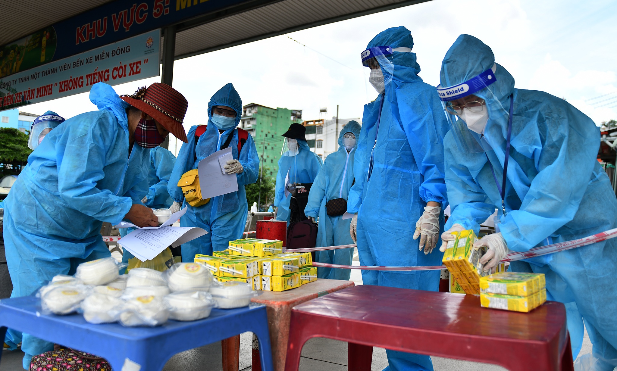 Nguoi dan Phu Yen roi TP.HCM anh 8