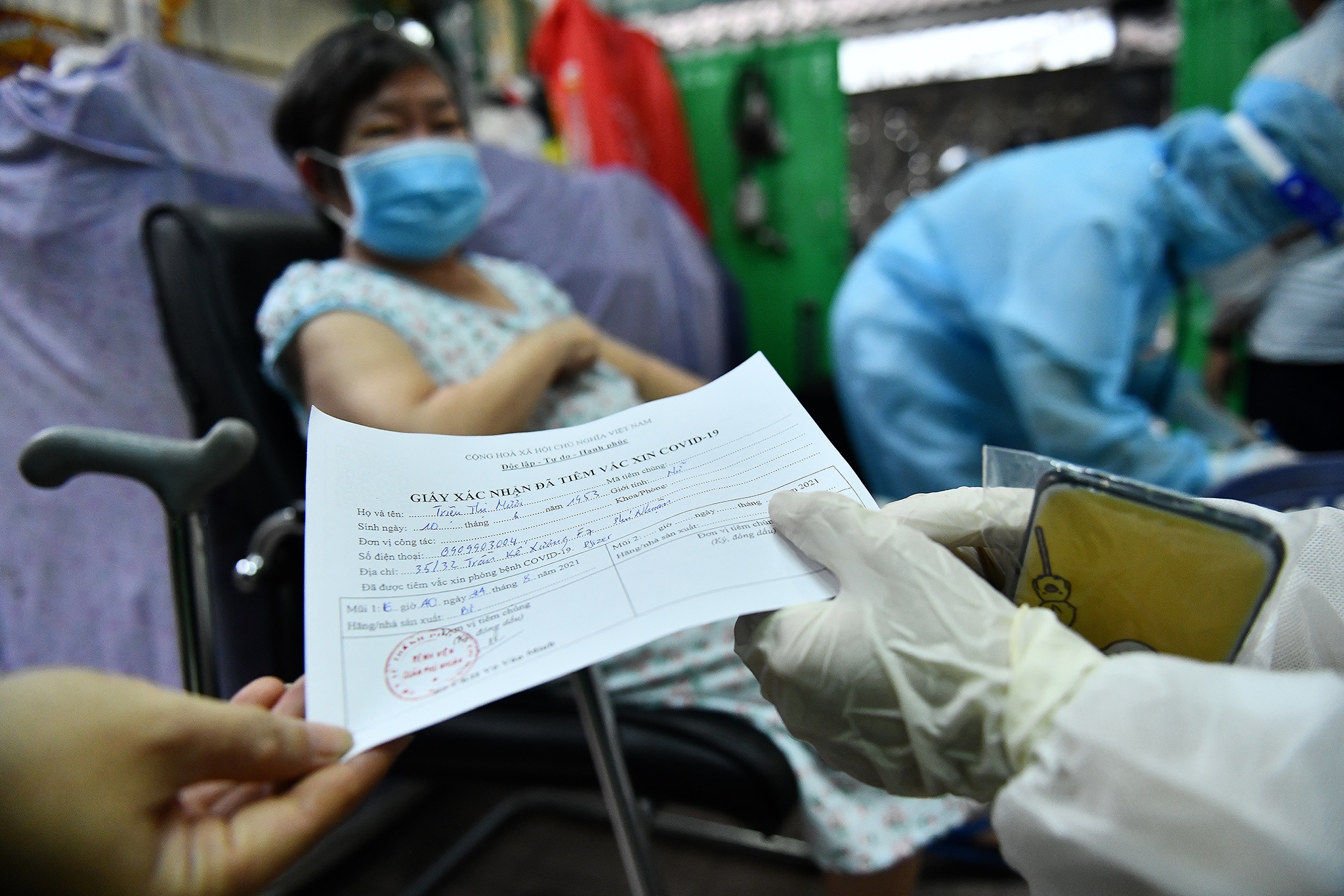 TP.HCM tiêm vaccine tại nhà ảnh 7 TP.HCM tiem vaccine tai nha anh 7