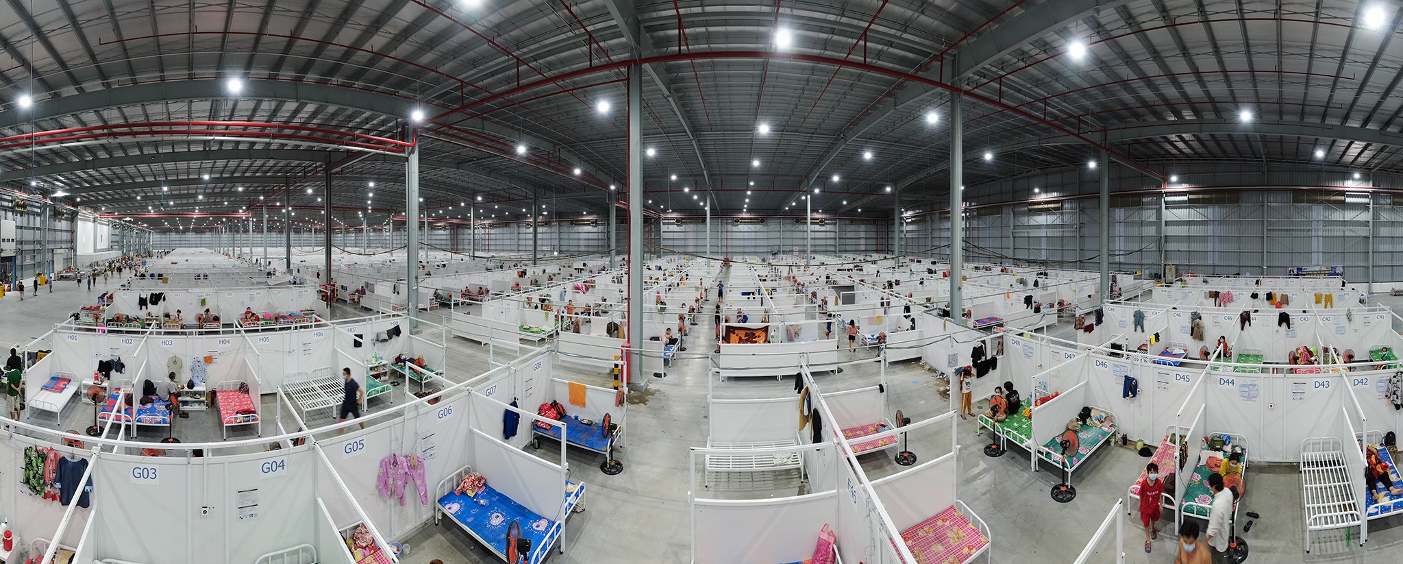 Khu dieu tri Covid-19 Thoi Hoa anh 1