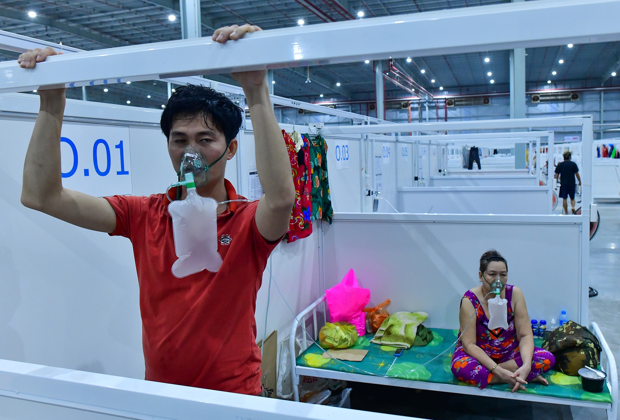 Khu dieu tri Covid-19 Thoi Hoa anh 4