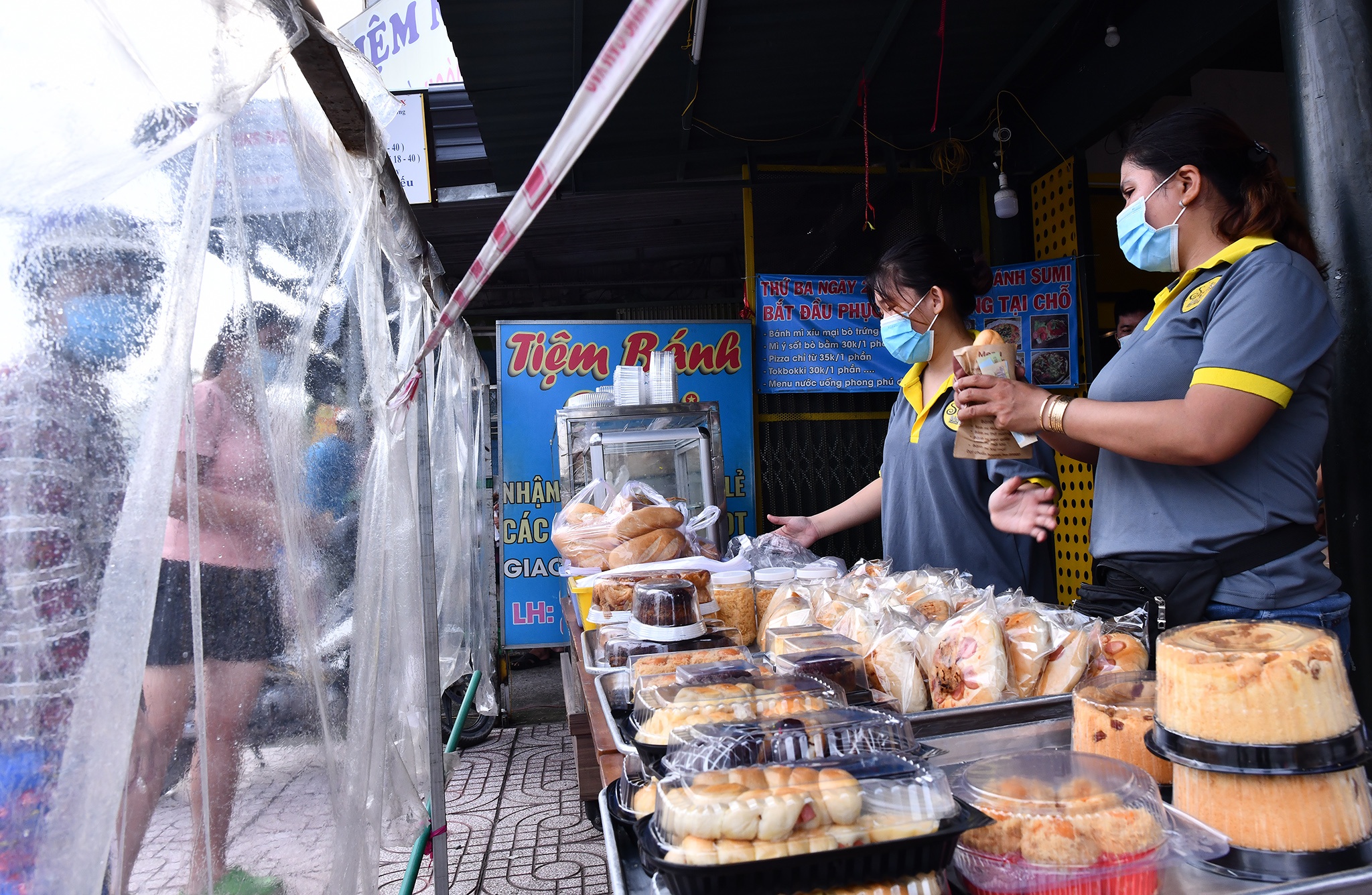 Tiem banh mi o Binh Duong dong duc anh 3