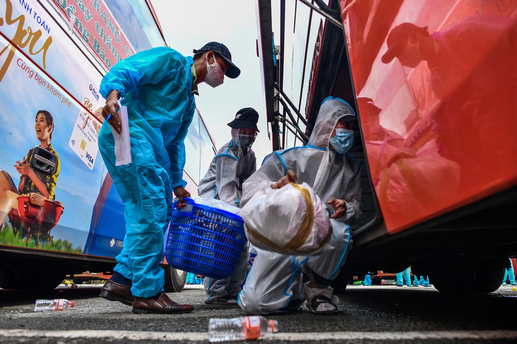 Nguoi Phu Yen roi TP.HCM tranh dich anh 10