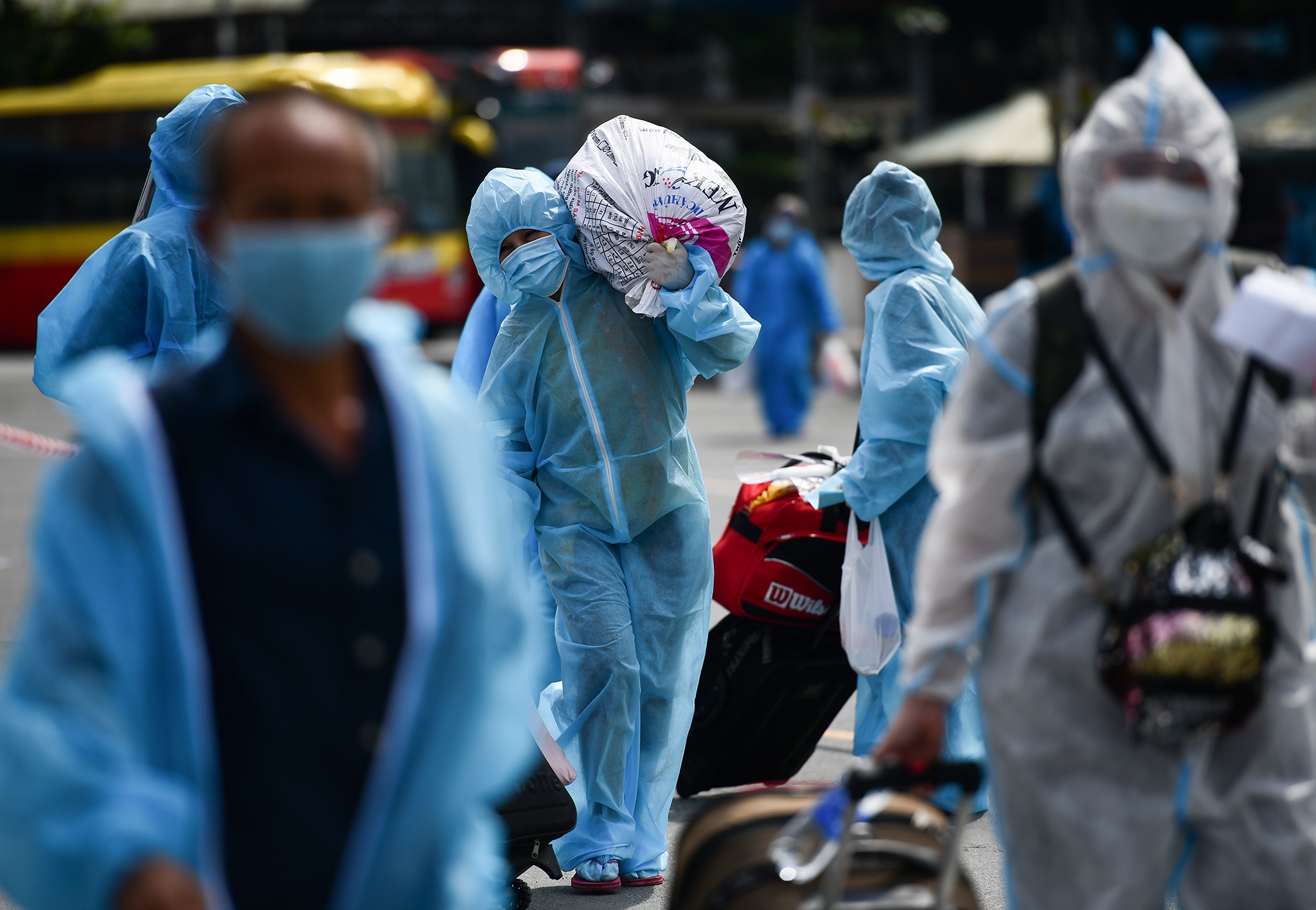 Nguoi Phu Yen roi TP.HCM tranh dich anh 5