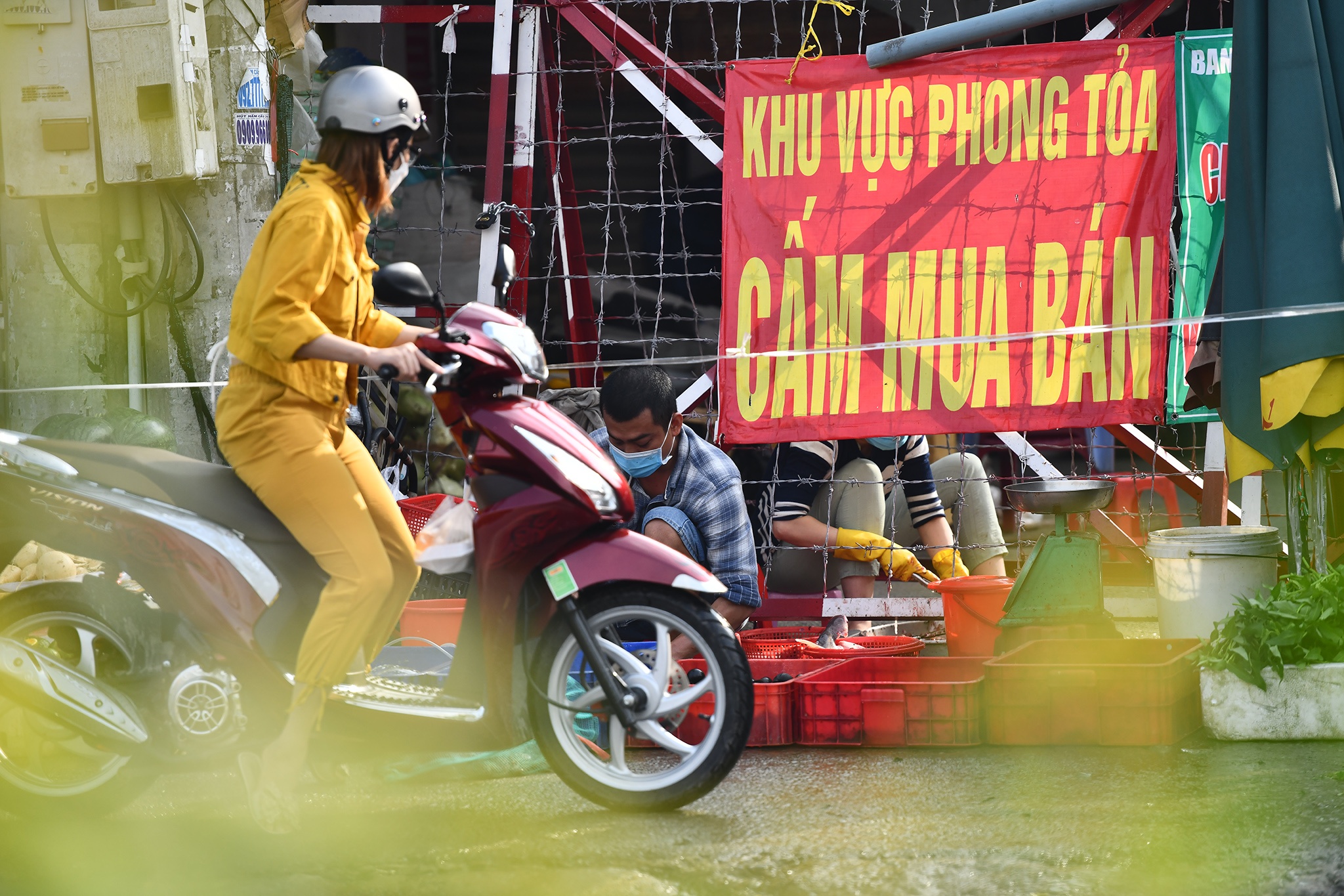 Nguoi dan Binh Duong tu tap buon ban anh 5