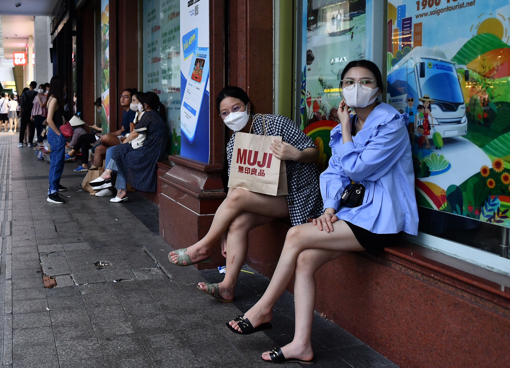 Duong Dong Khoi nhon nhip anh 5