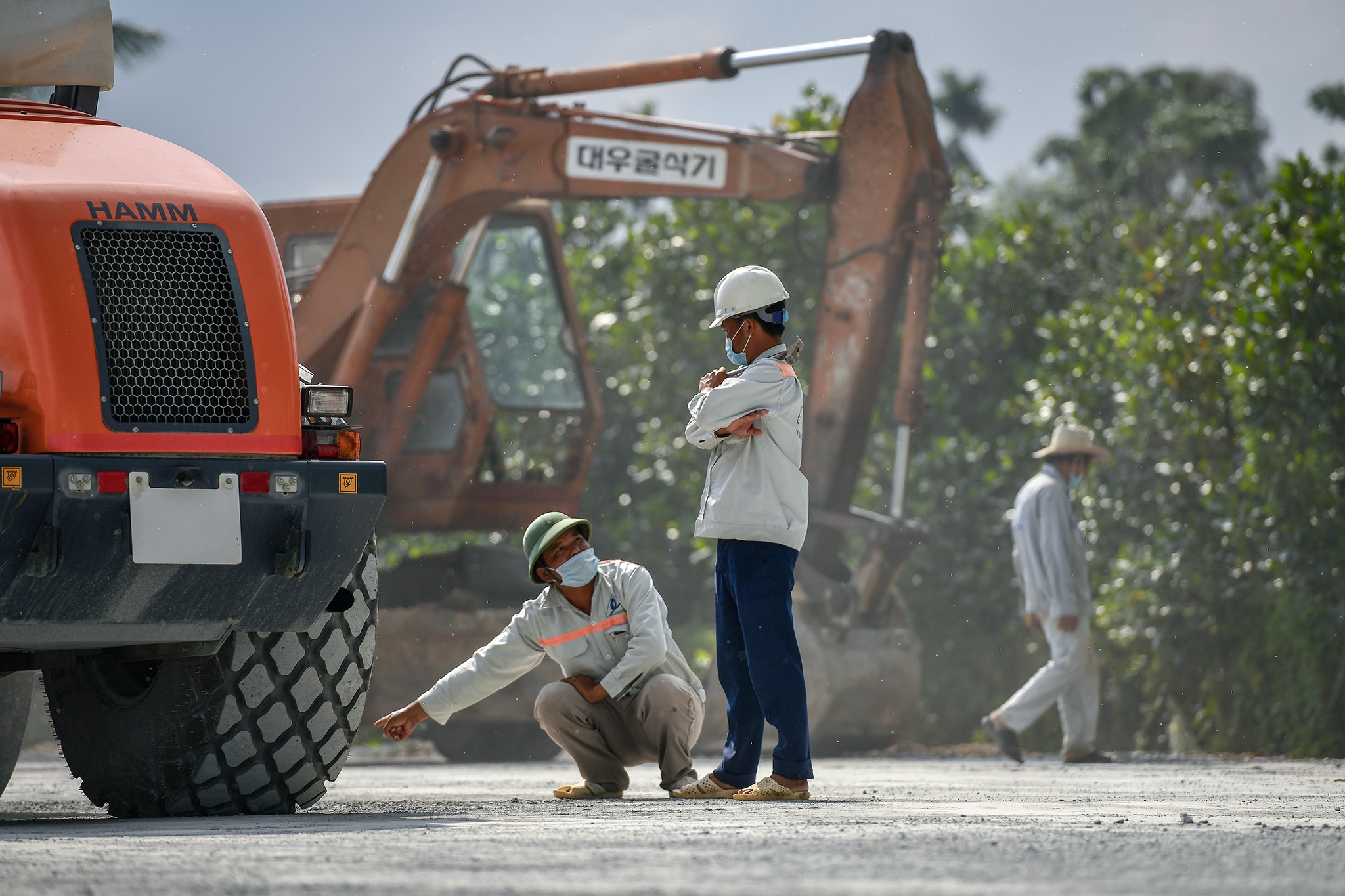 Day nhanh tien do cao toc Trung Luong - My Thuan anh 10