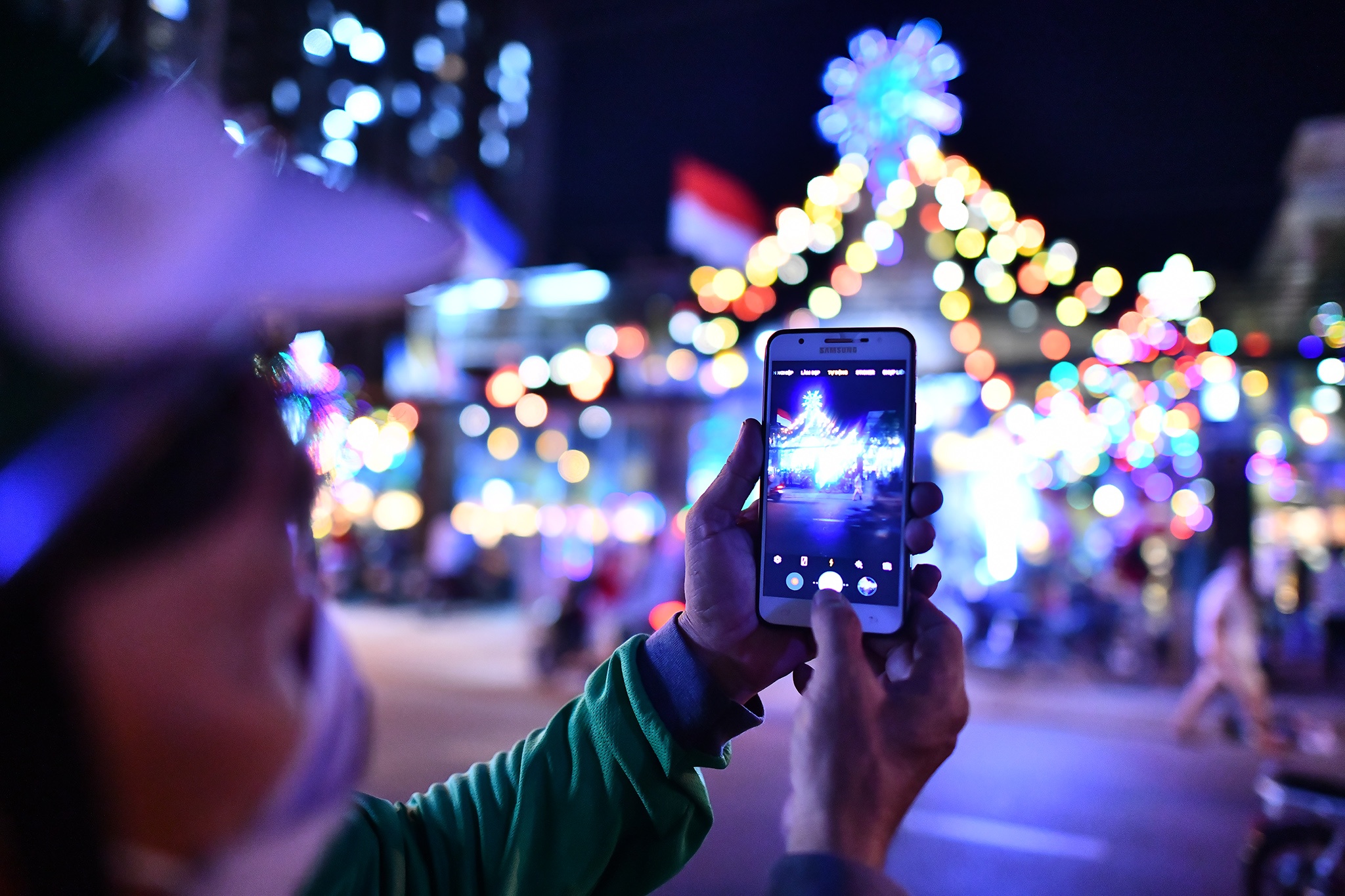 Xom dao Pham The Hien dip Giang sinh anh 6