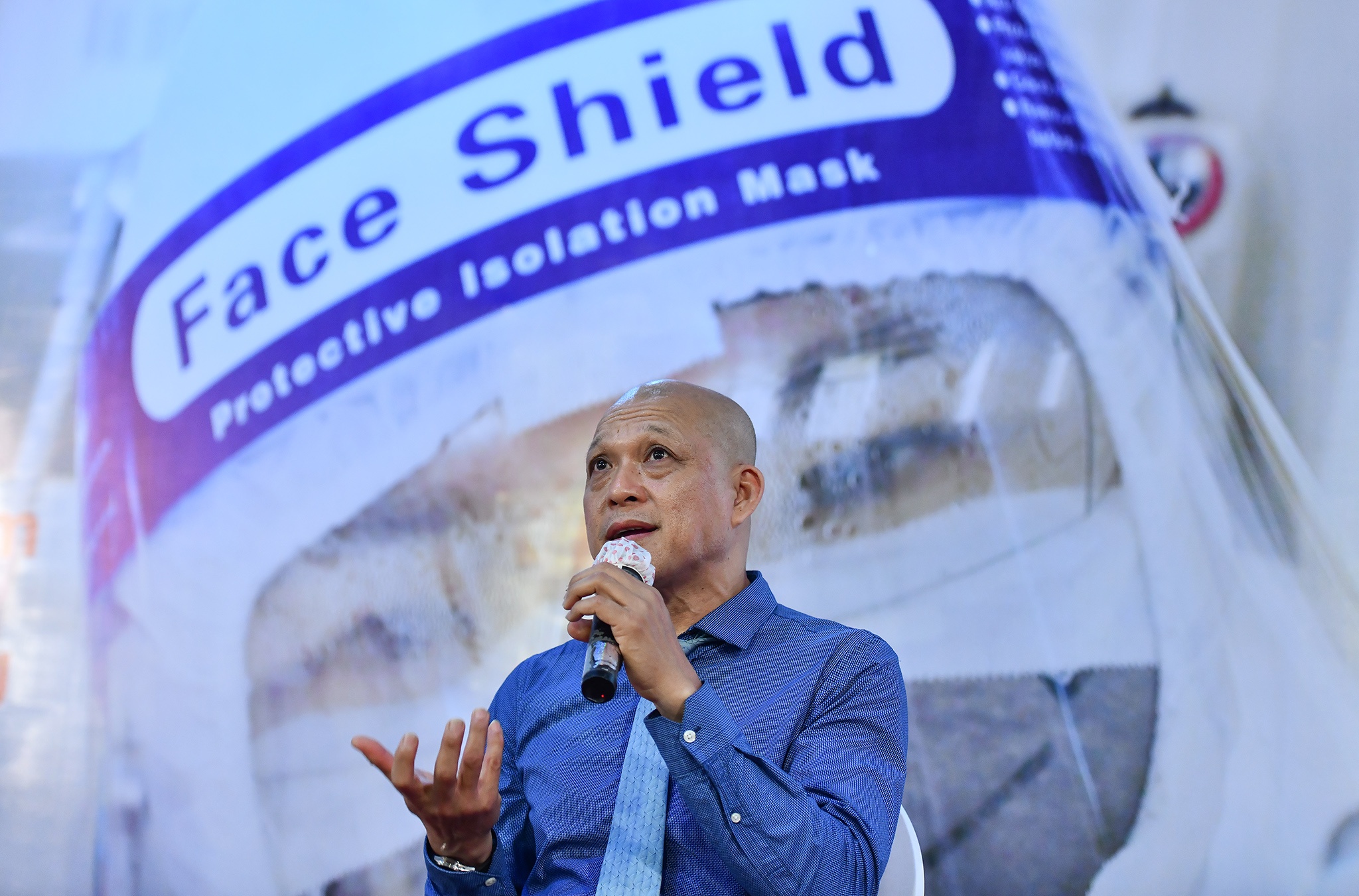 Trien lam sach anh Sai Gon ngoan cuong anh 6