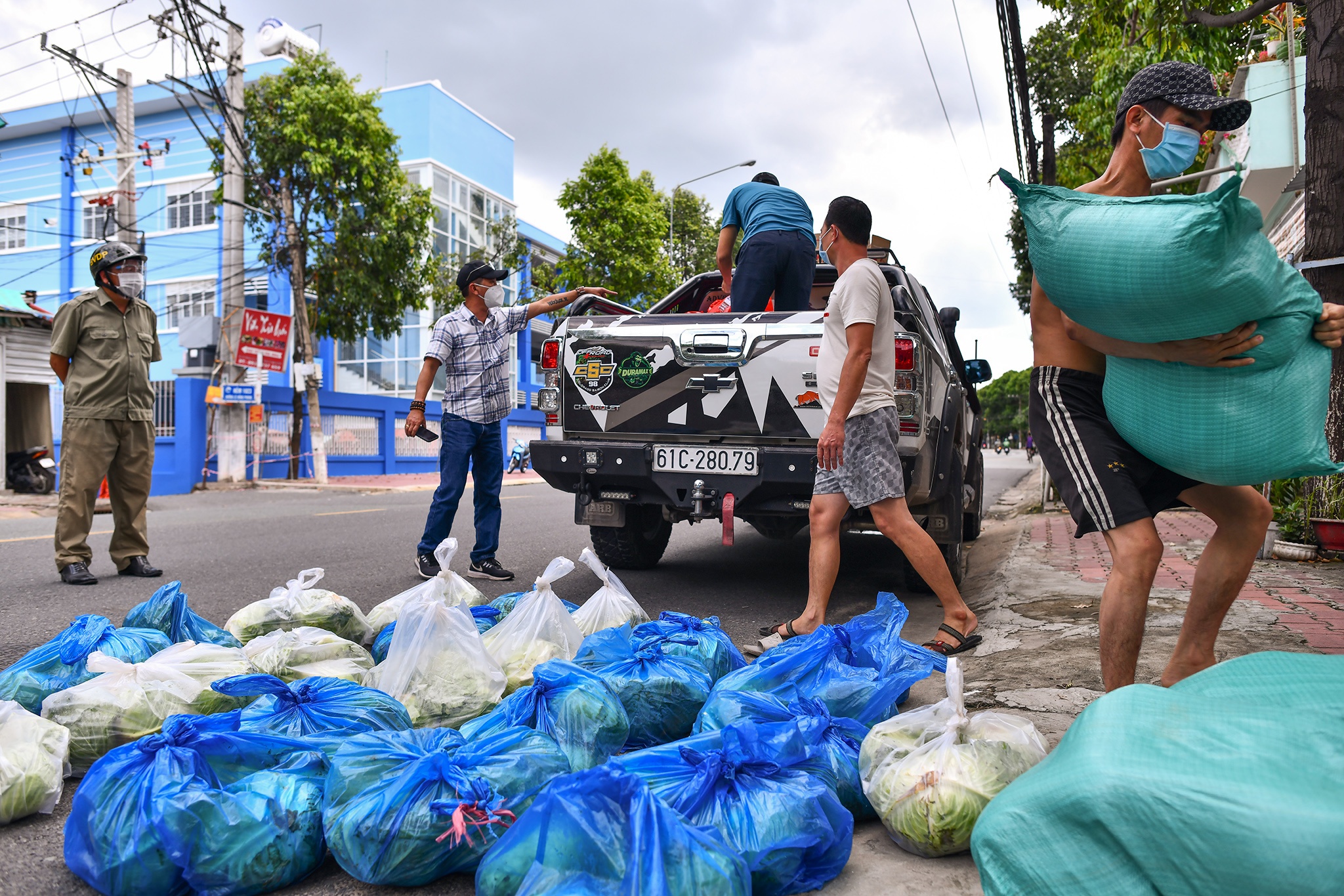 Binh Duong chong Covid-19 anh 28