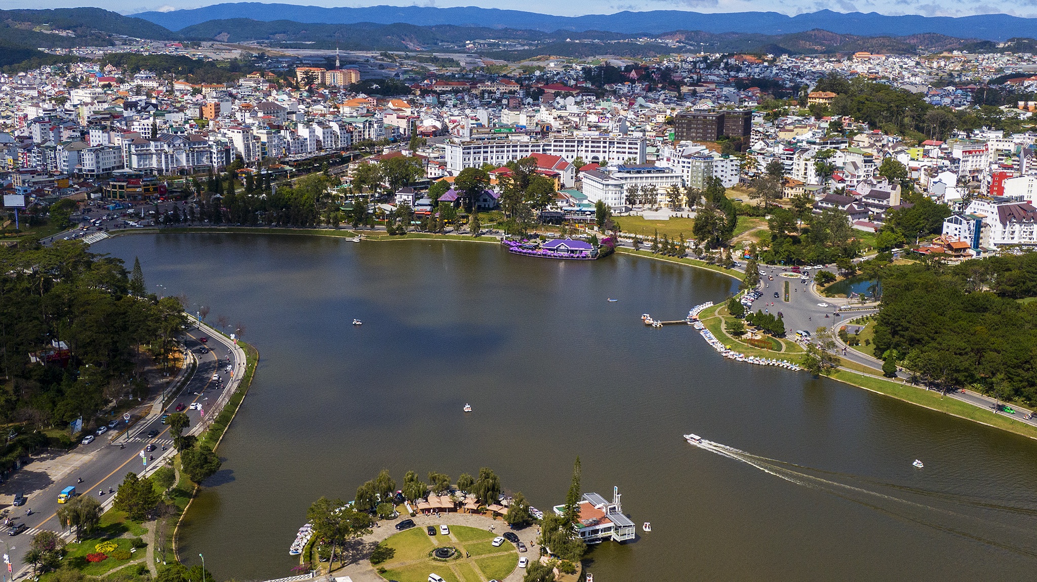 Da Lat ngay cuoi nam anh 1