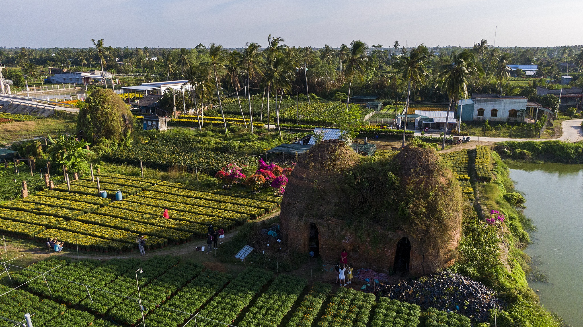 Check in lang hoa Cai Mon anh 1