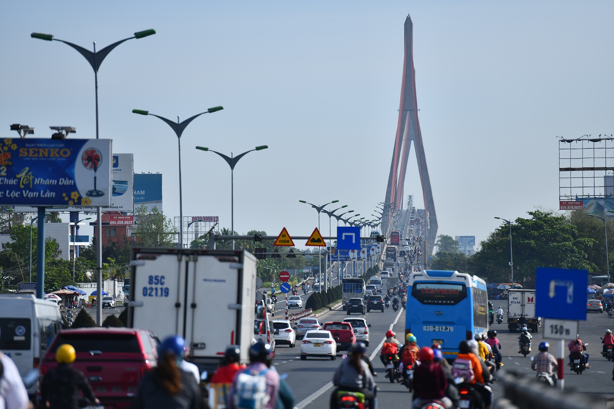 Nguoi mien Tay tro lai TP.HCM lam viec anh 2