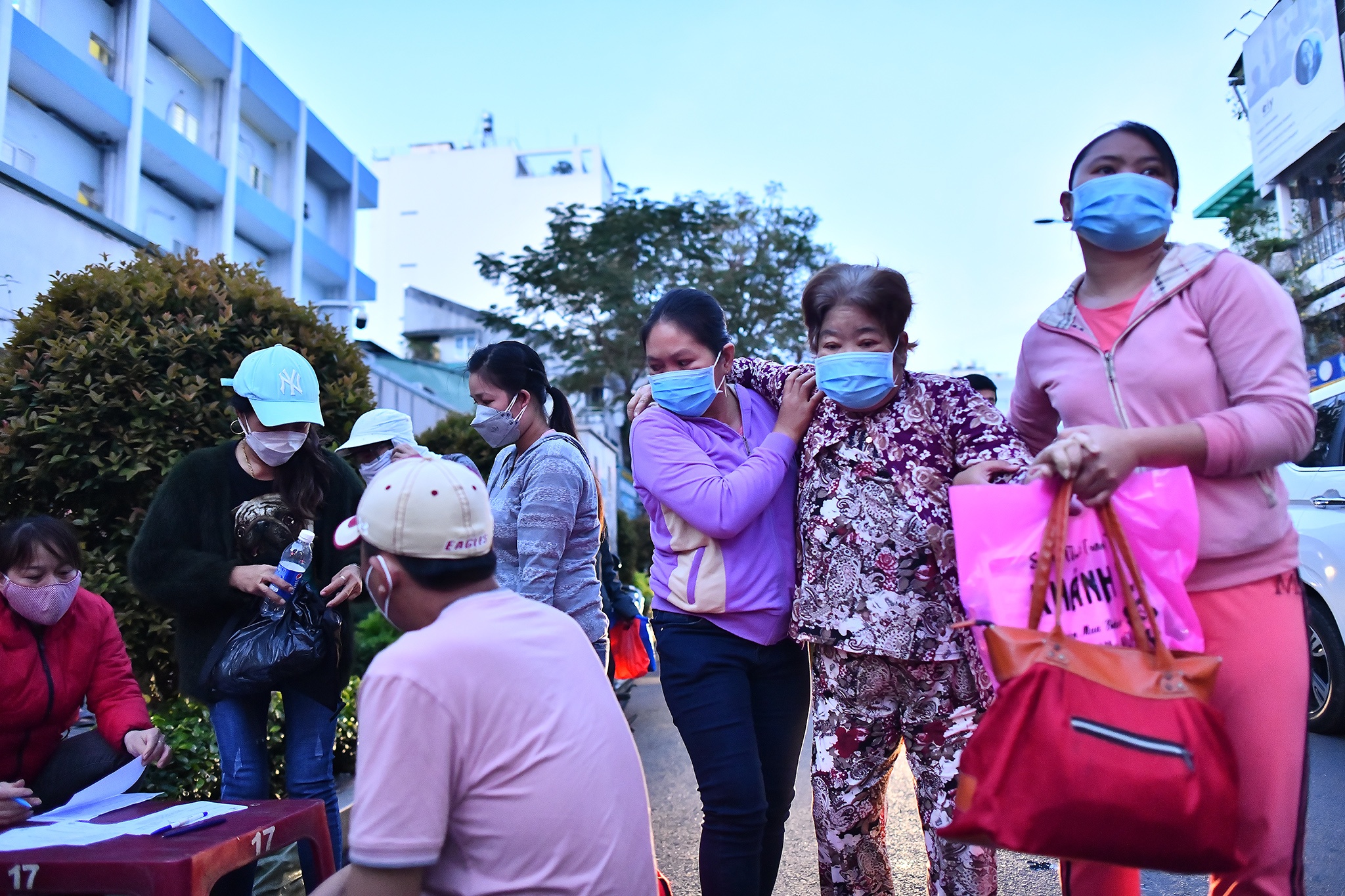 Benh vien tai TP.HCM dong duc anh 3