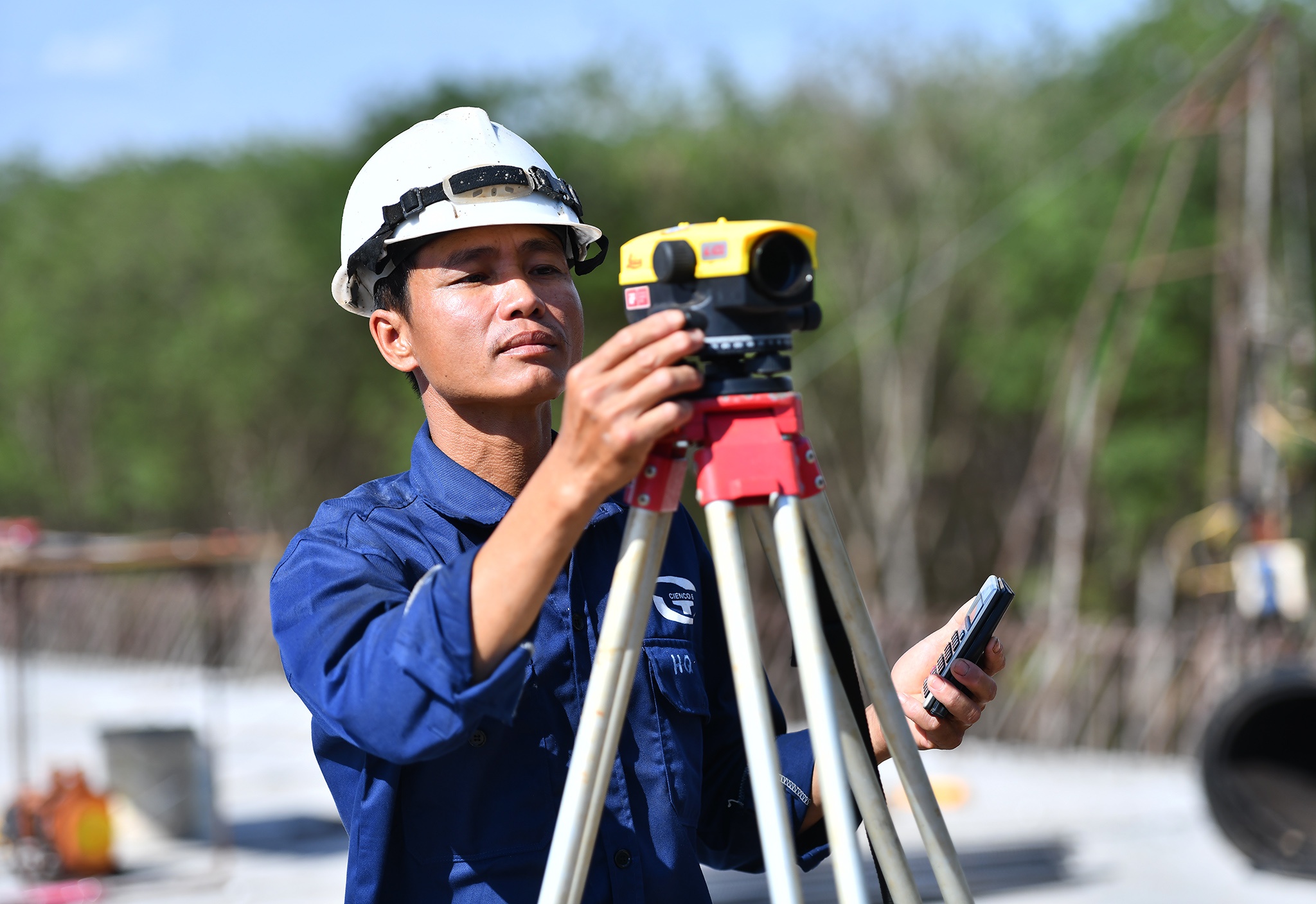 Thi cong cao toc Phan Thiet - Dau Giay anh 4