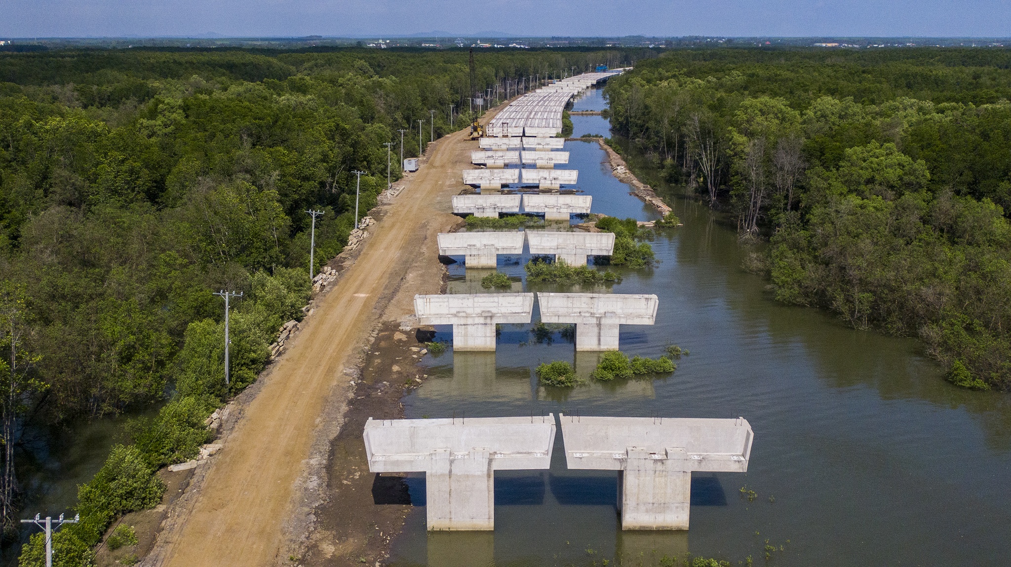 Can canh cao toc Ben Luc - Long Thanh anh 5